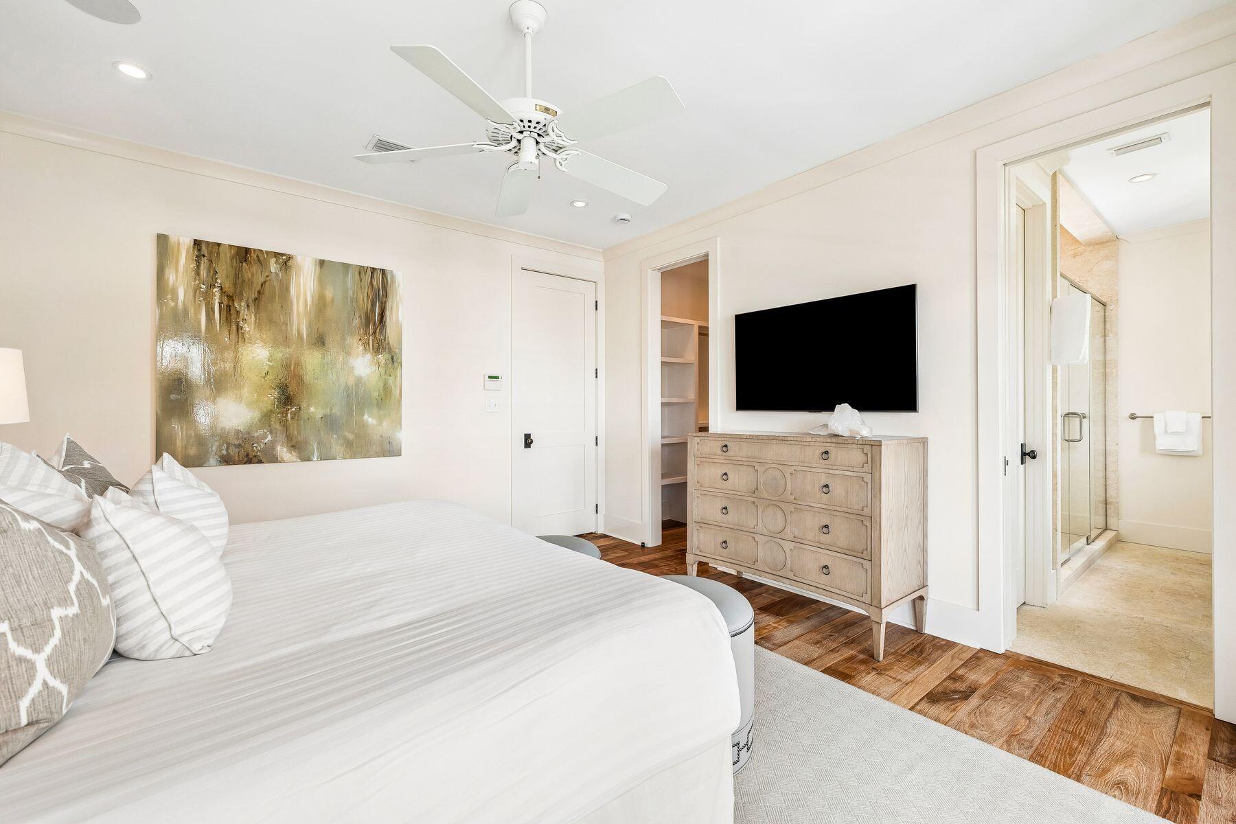 ALYS BEACH - Residential