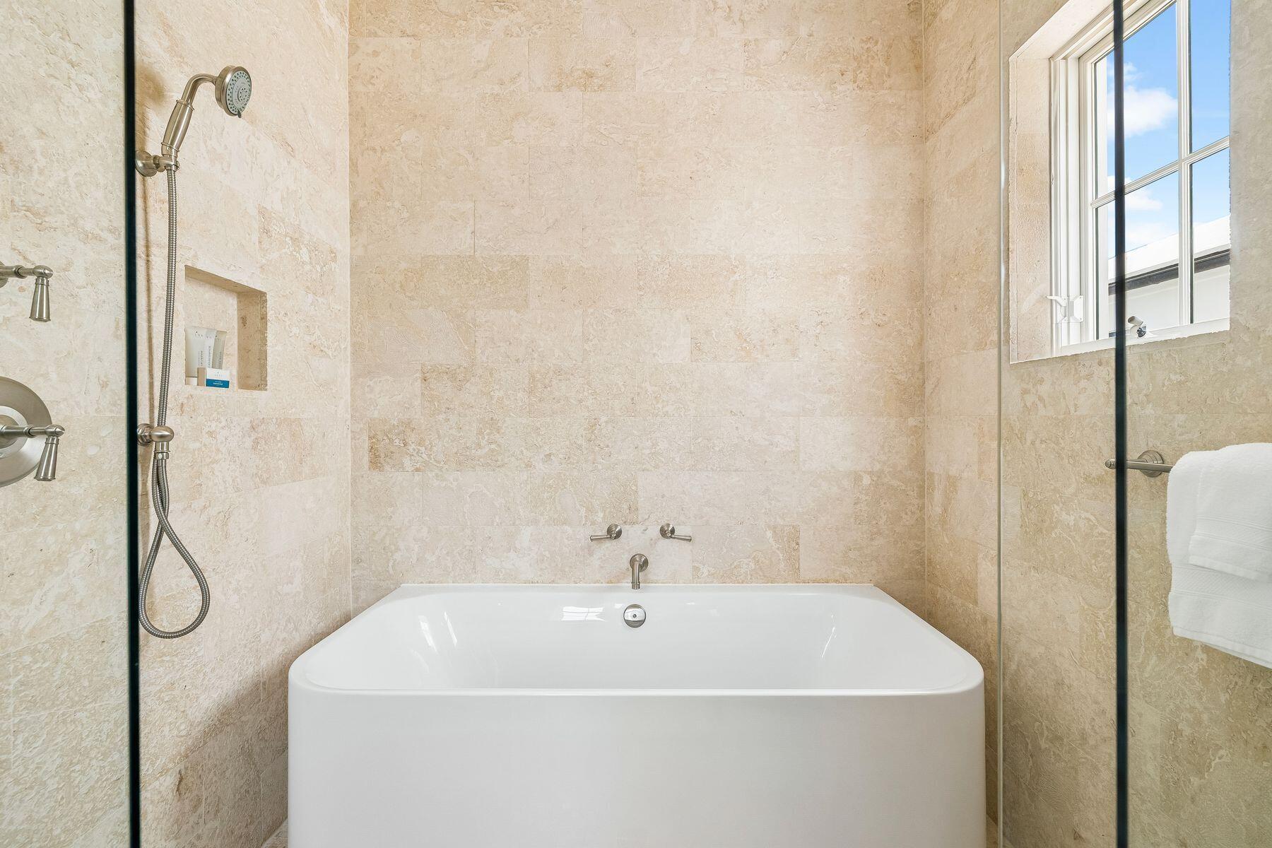ALYS BEACH - Residential