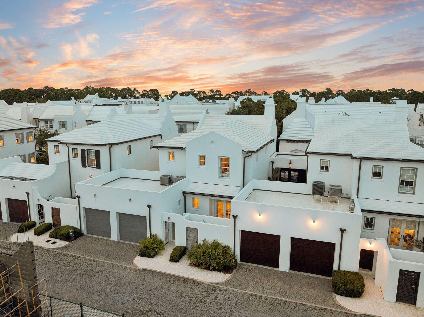 ALYS BEACH - Residential