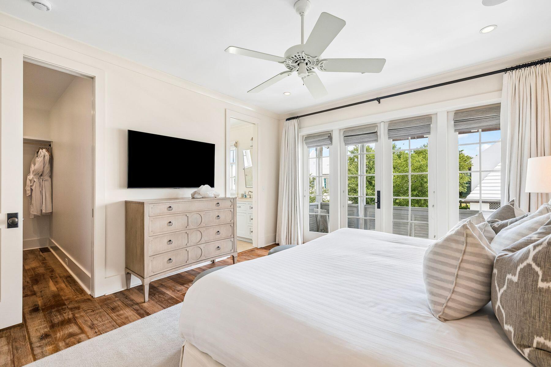 ALYS BEACH - Residential