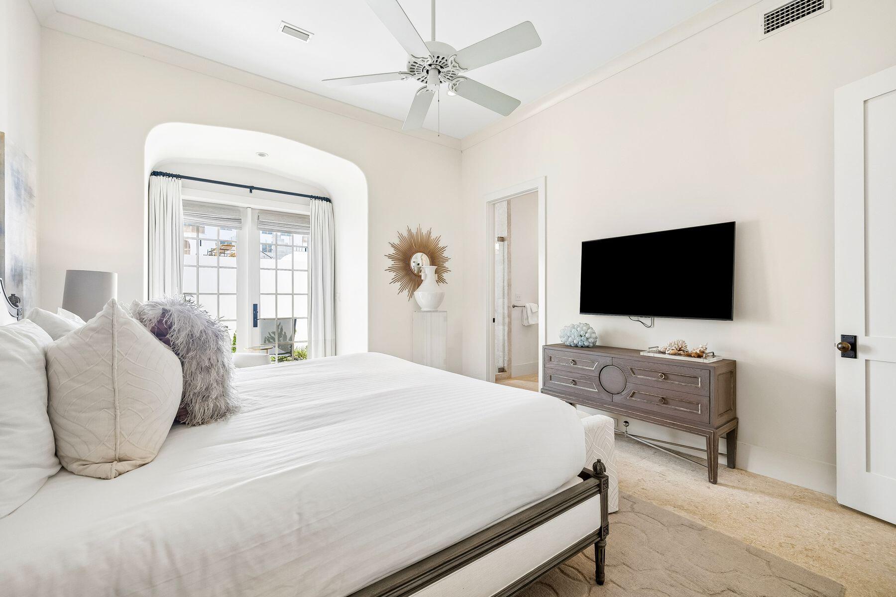 ALYS BEACH - Residential