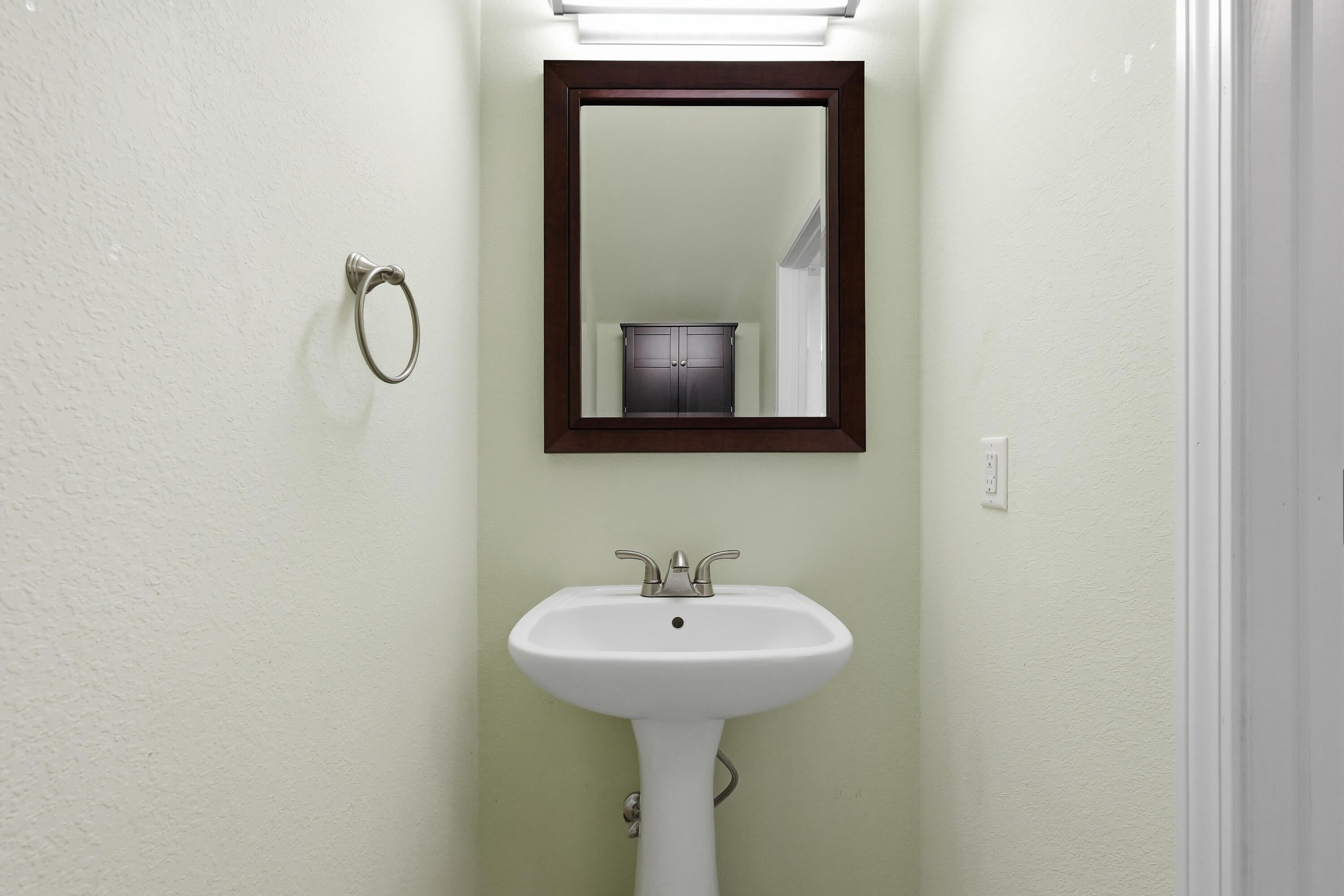 JEAN LEA T/H - Residential Lease