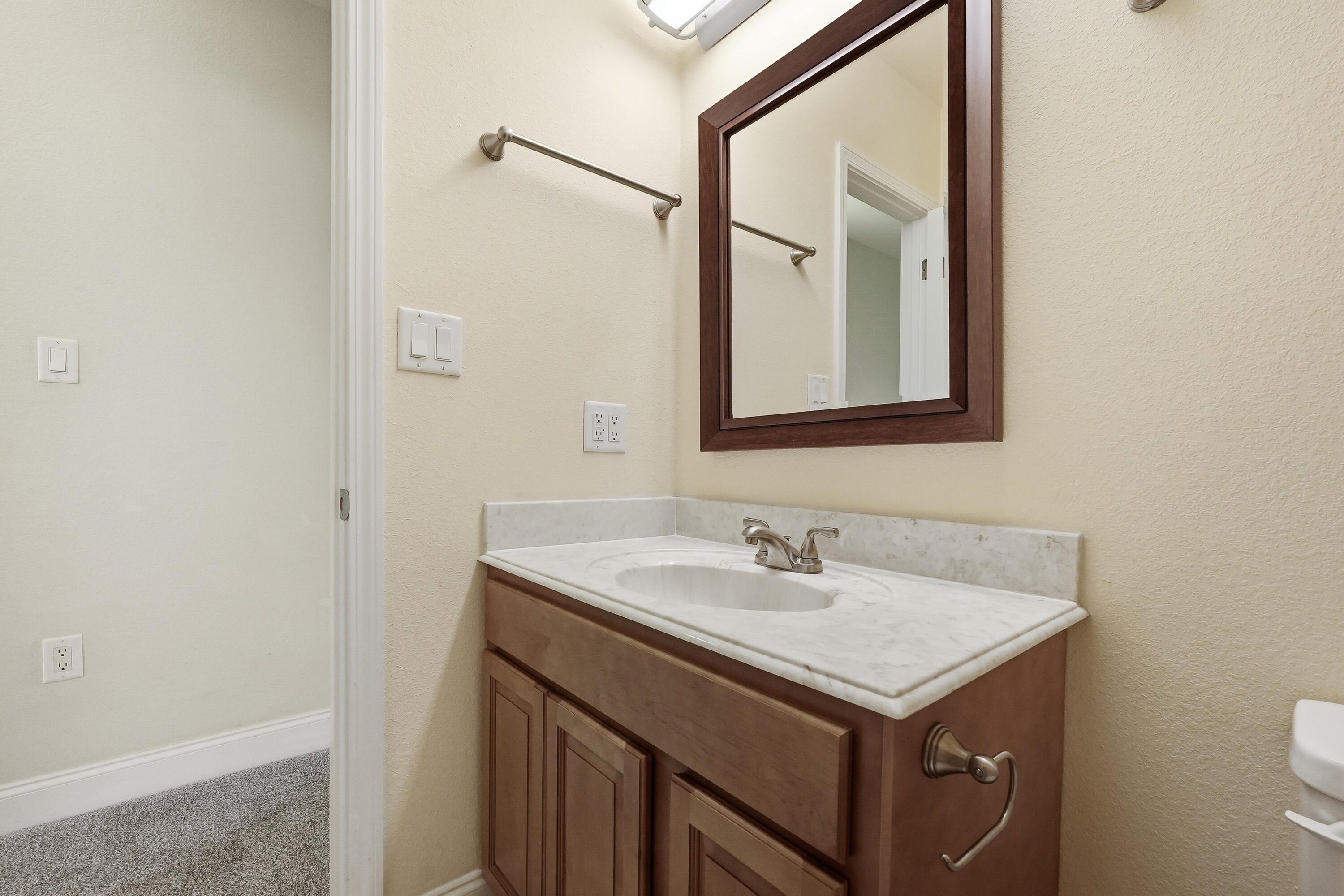 JEAN LEA T/H - Residential Lease