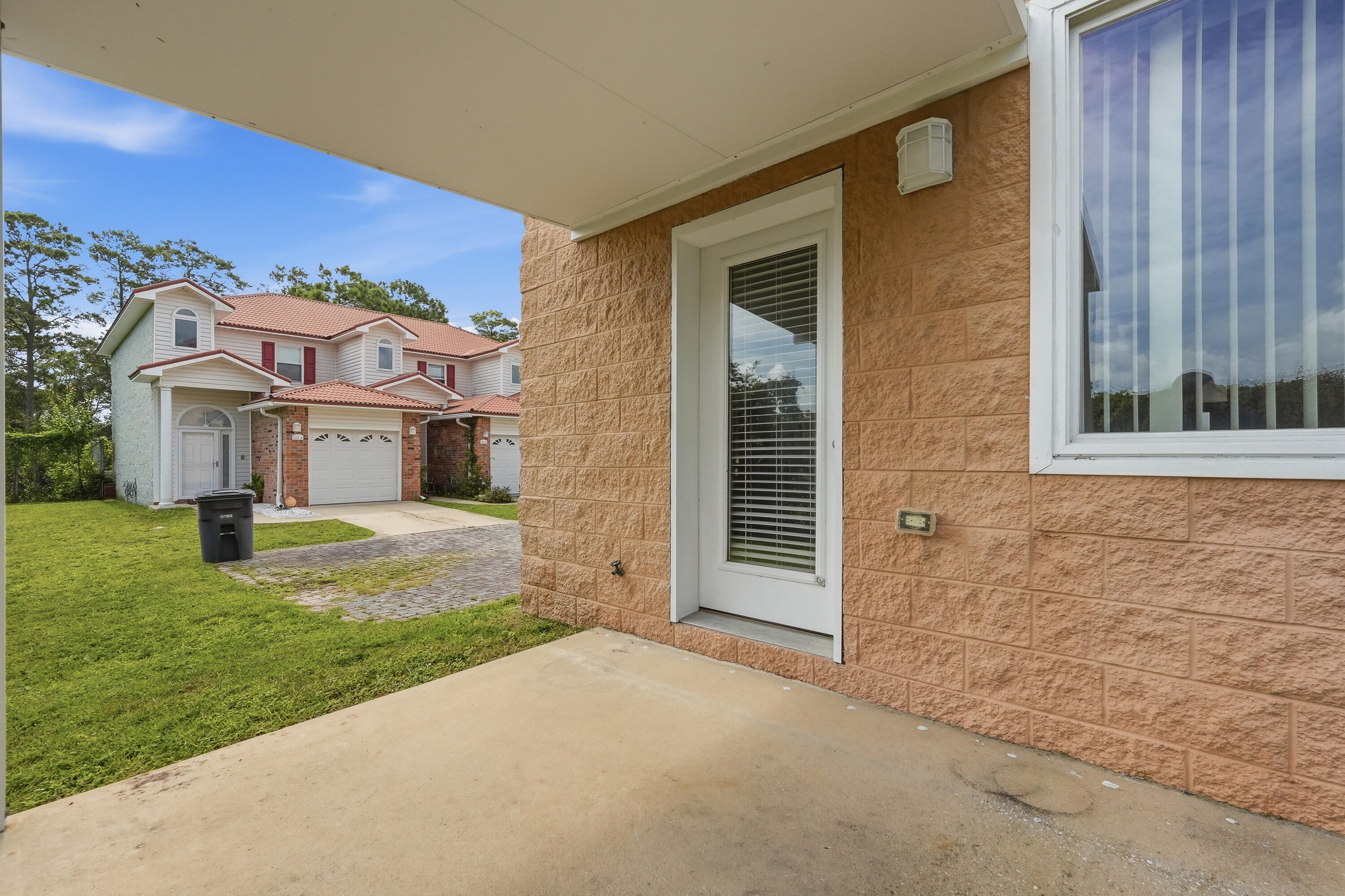 JEAN LEA T/H - Residential Lease