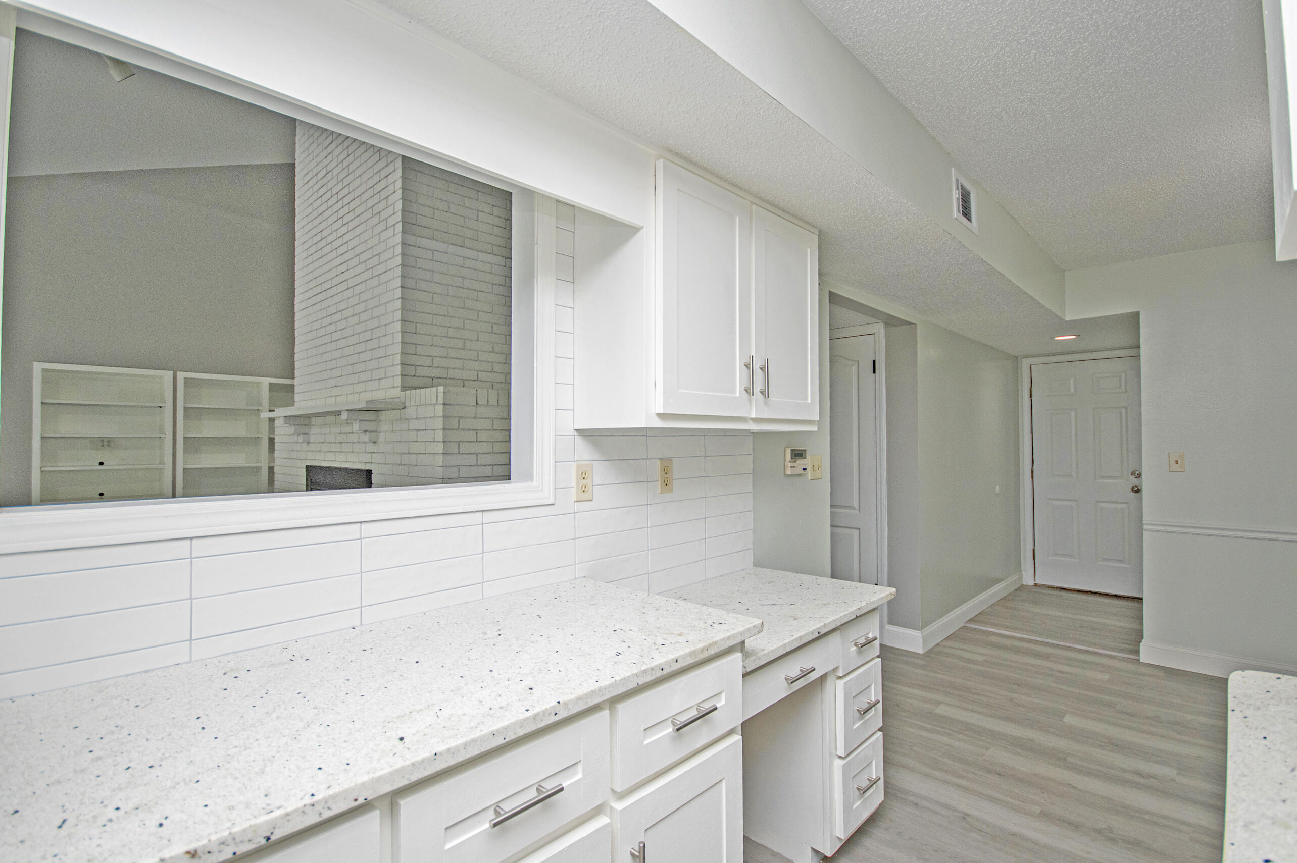 KENNEDY LAKES 1ST ADDN - Residential