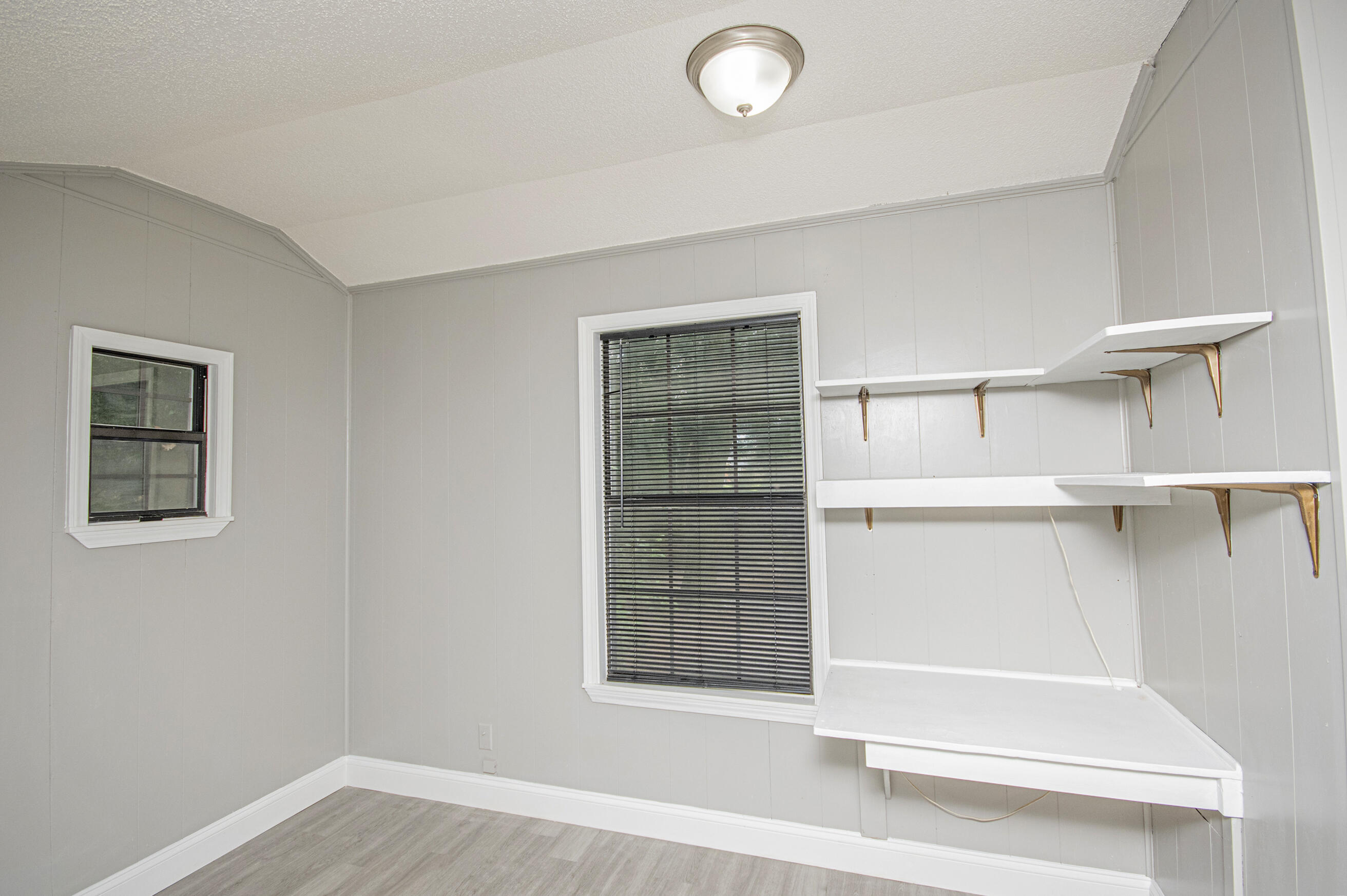 KENNEDY LAKES 1ST ADDN - Residential