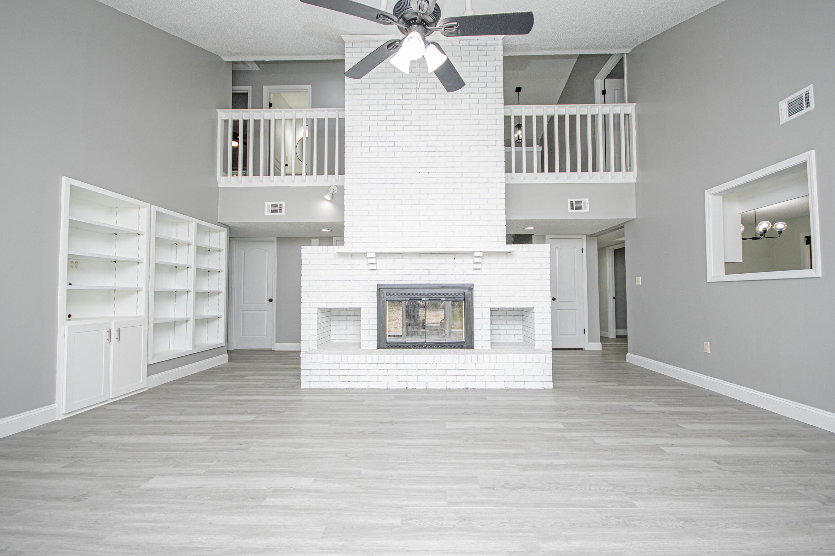 KENNEDY LAKES 1ST ADDN - Residential