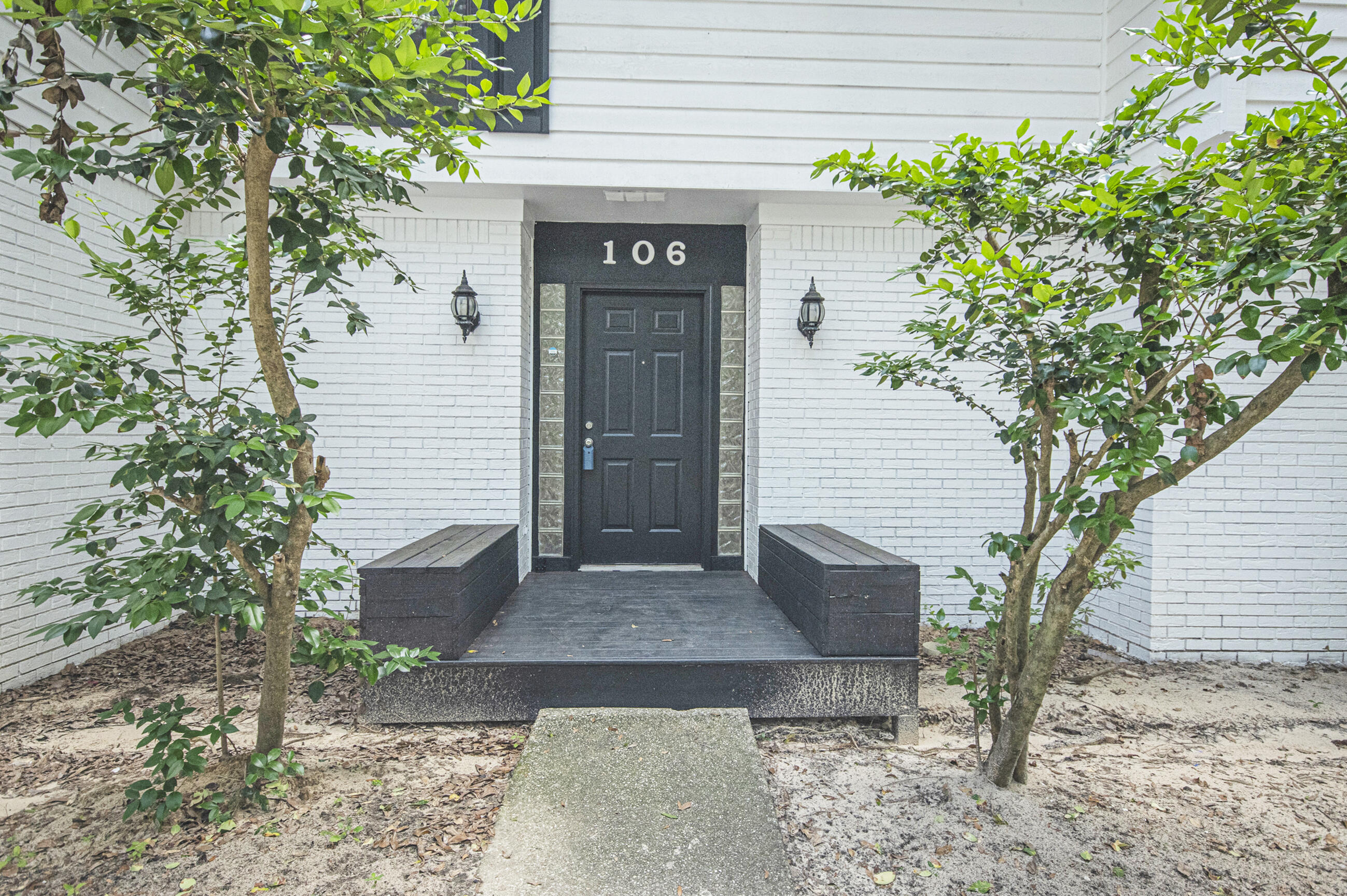 KENNEDY LAKES 1ST ADDN - Residential
