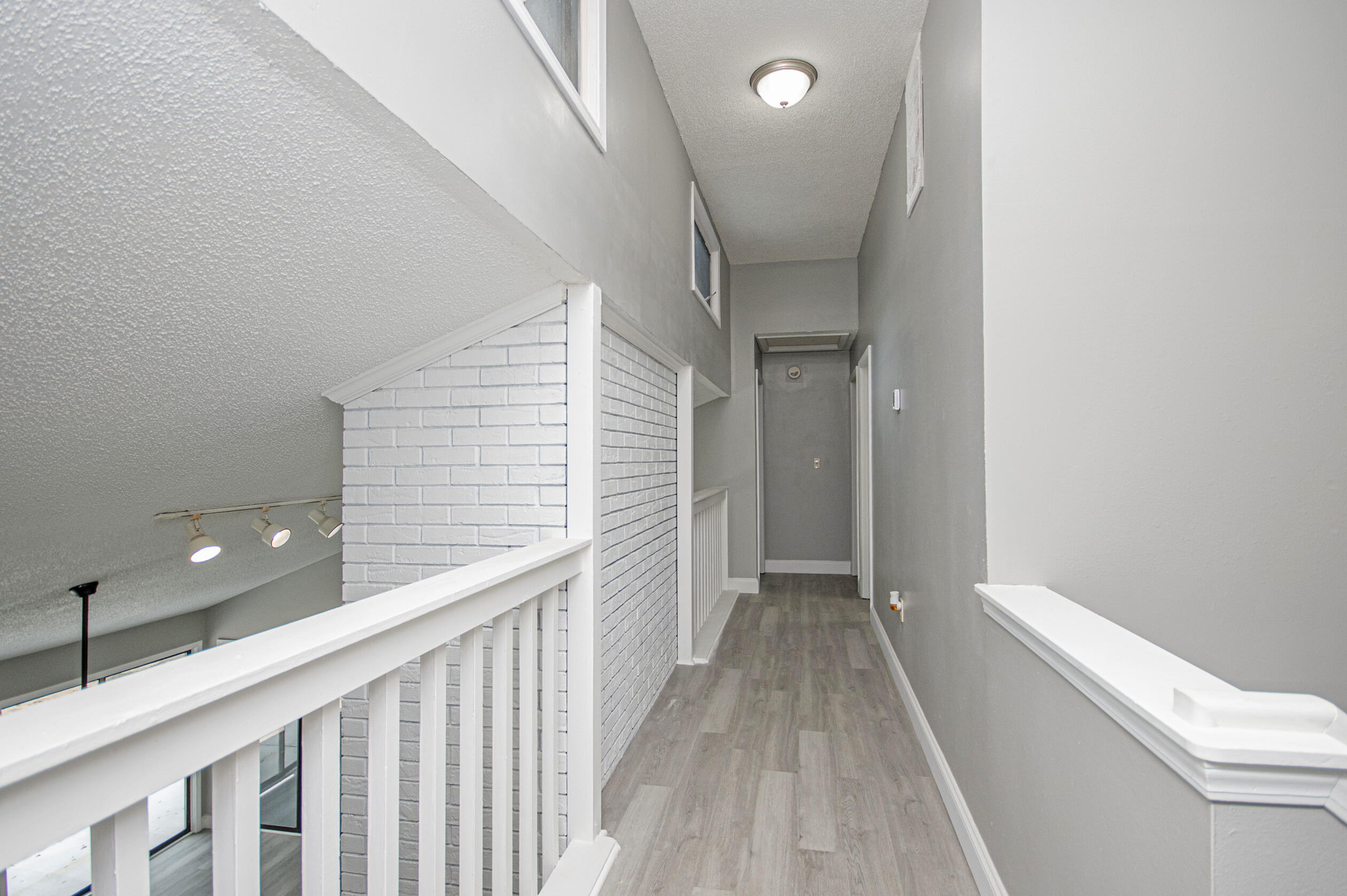 KENNEDY LAKES 1ST ADDN - Residential