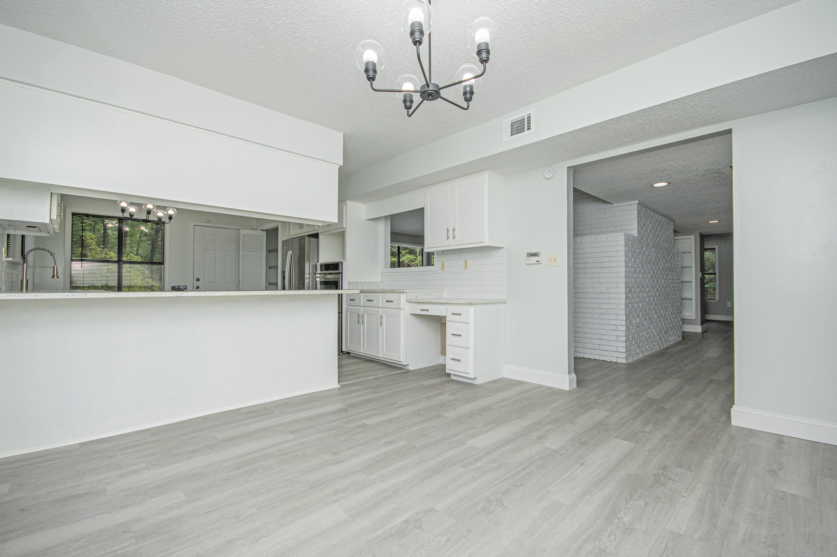 KENNEDY LAKES 1ST ADDN - Residential