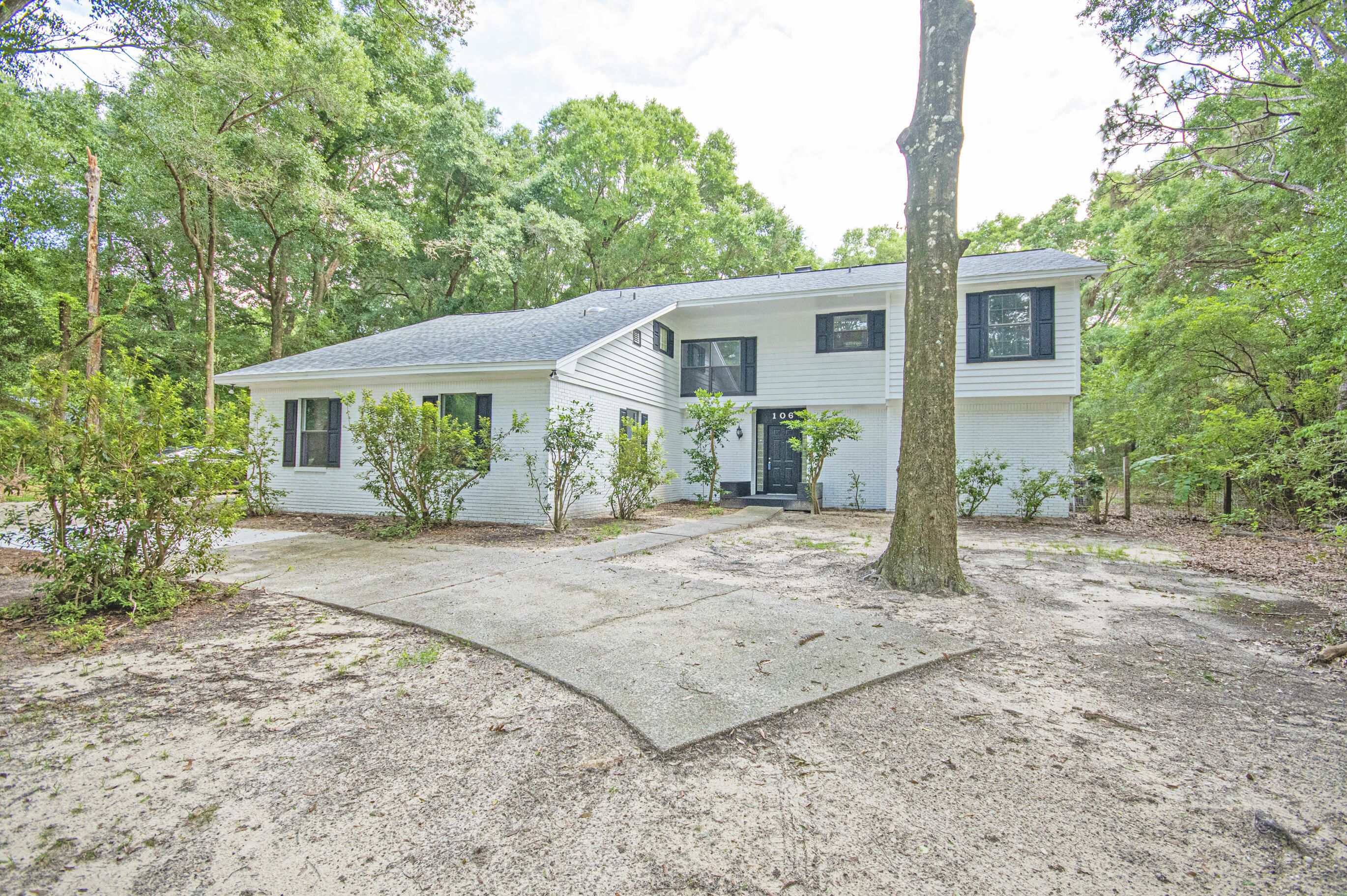KENNEDY LAKES 1ST ADDN - Residential