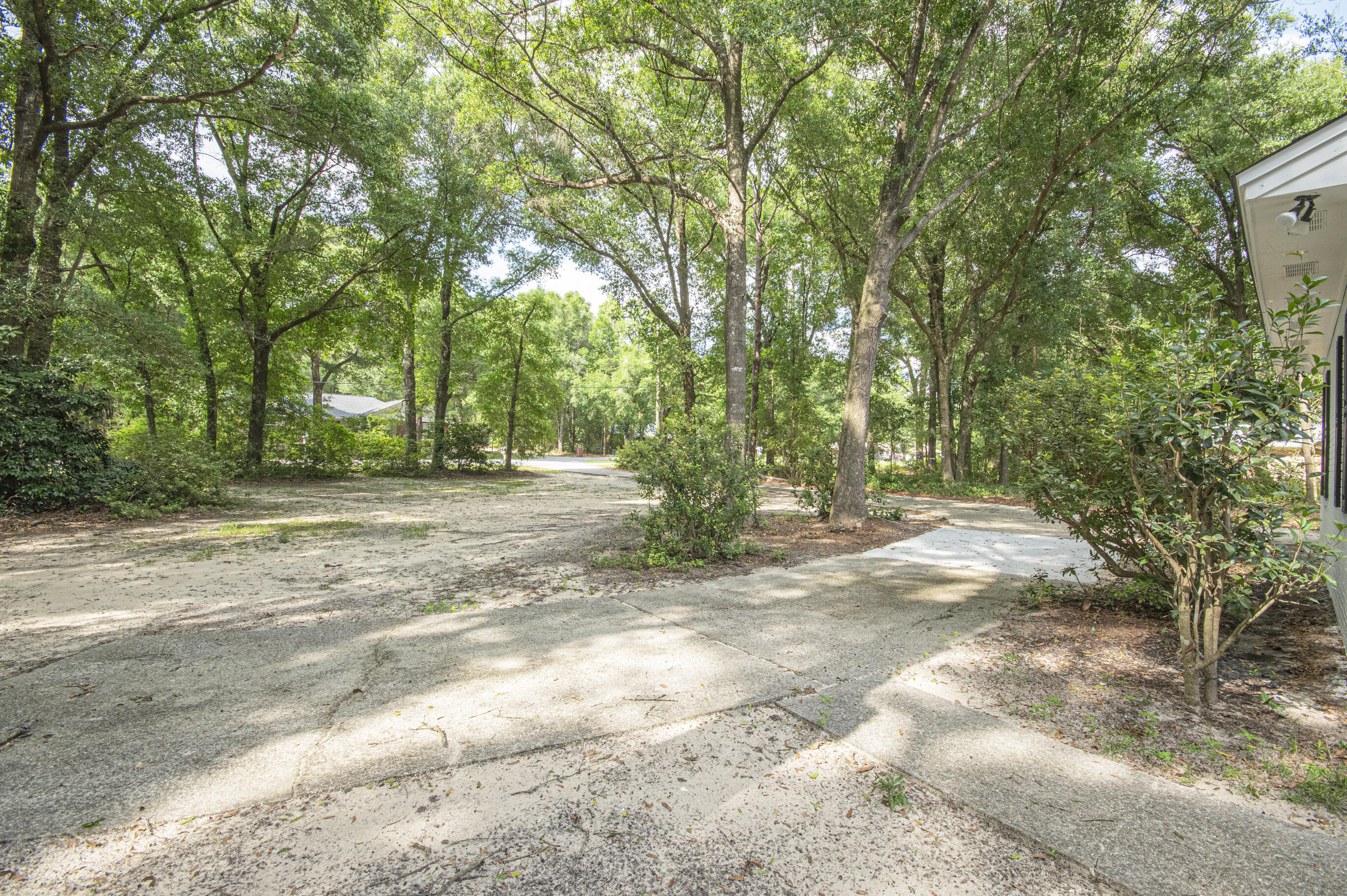 KENNEDY LAKES 1ST ADDN - Residential