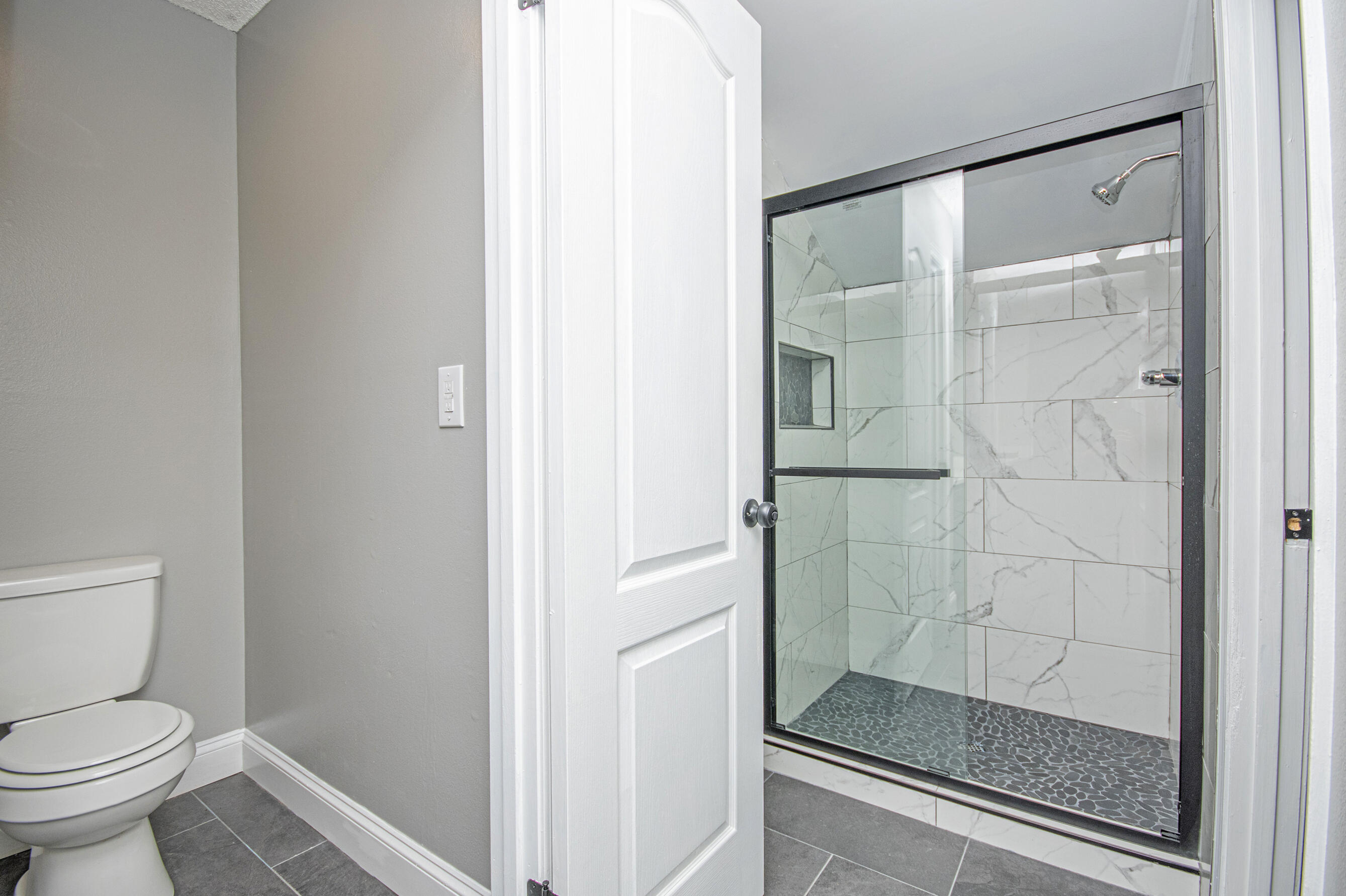 KENNEDY LAKES 1ST ADDN - Residential