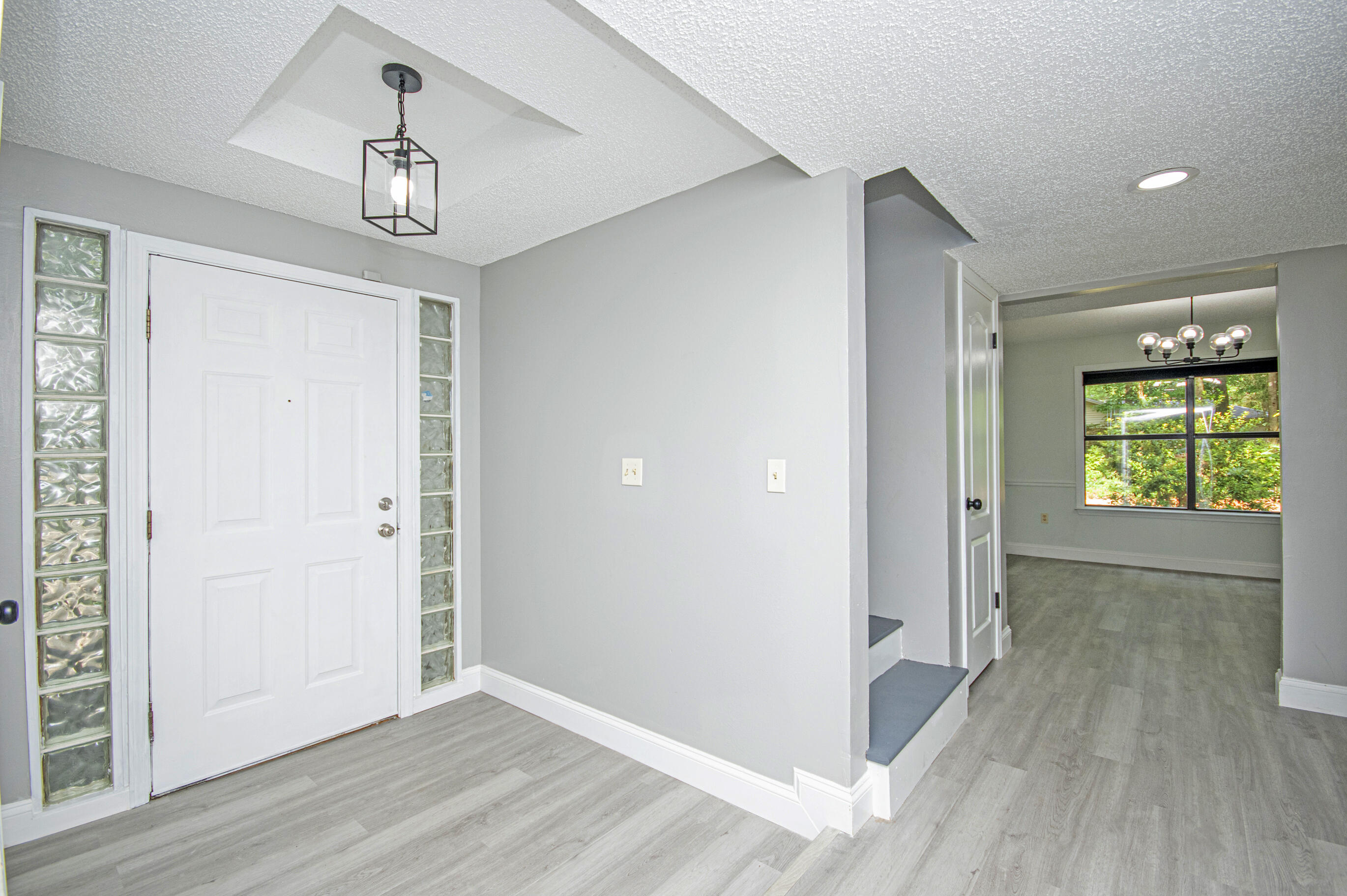 KENNEDY LAKES 1ST ADDN - Residential