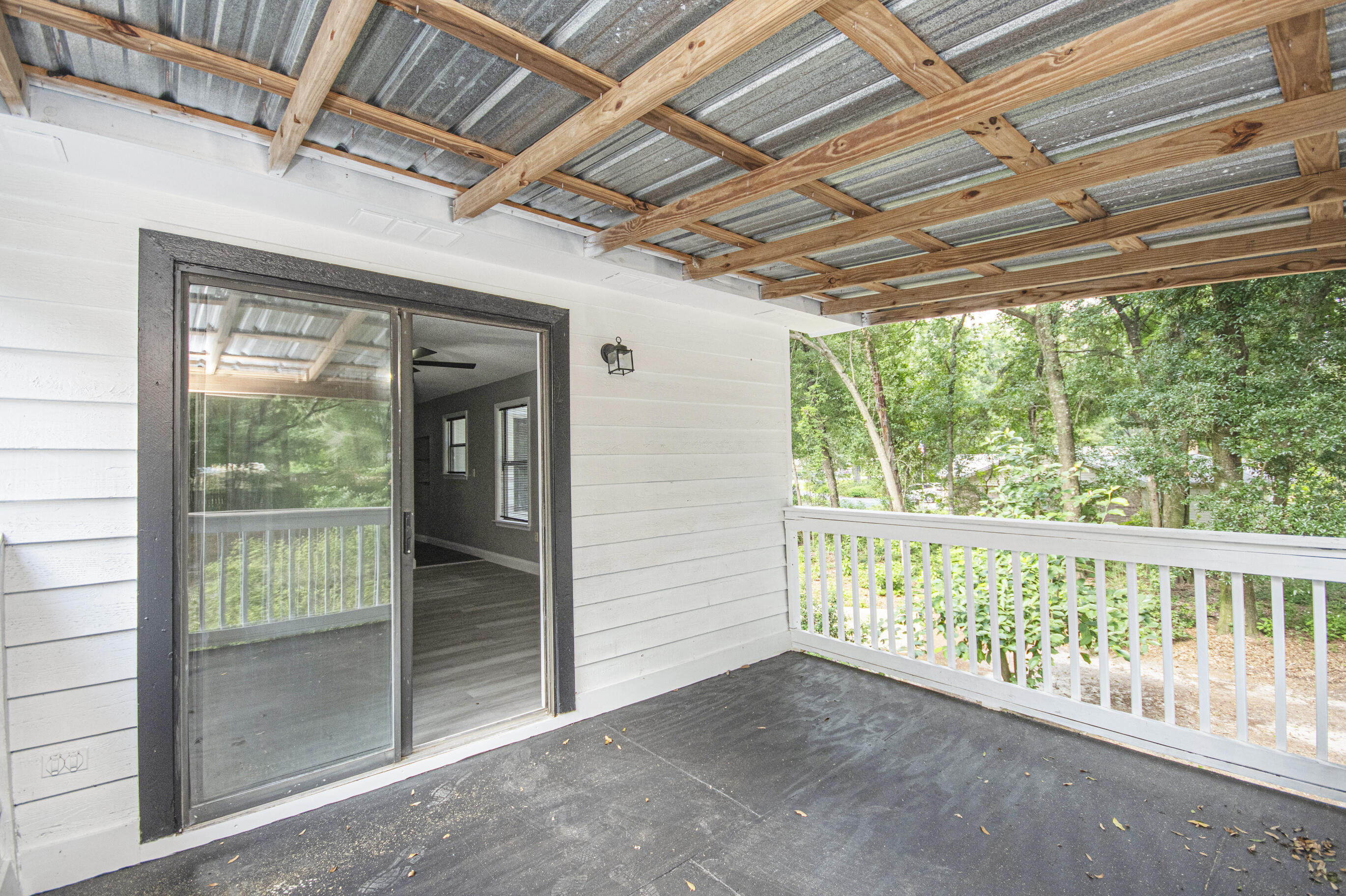 KENNEDY LAKES 1ST ADDN - Residential