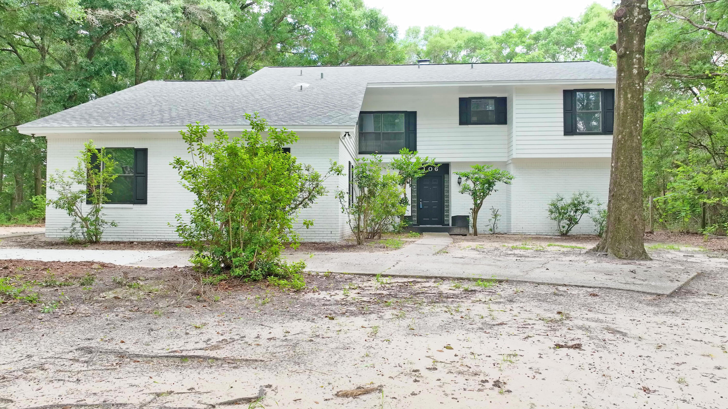 KENNEDY LAKES 1ST ADDN - Residential