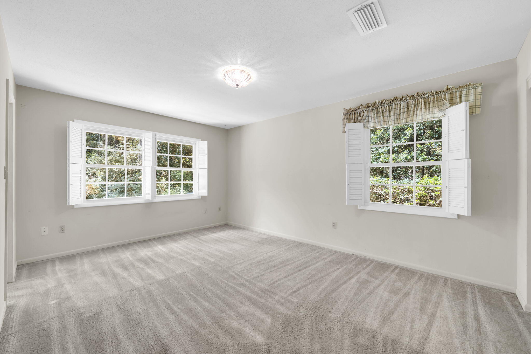 VESTA HEIGHTS - Residential