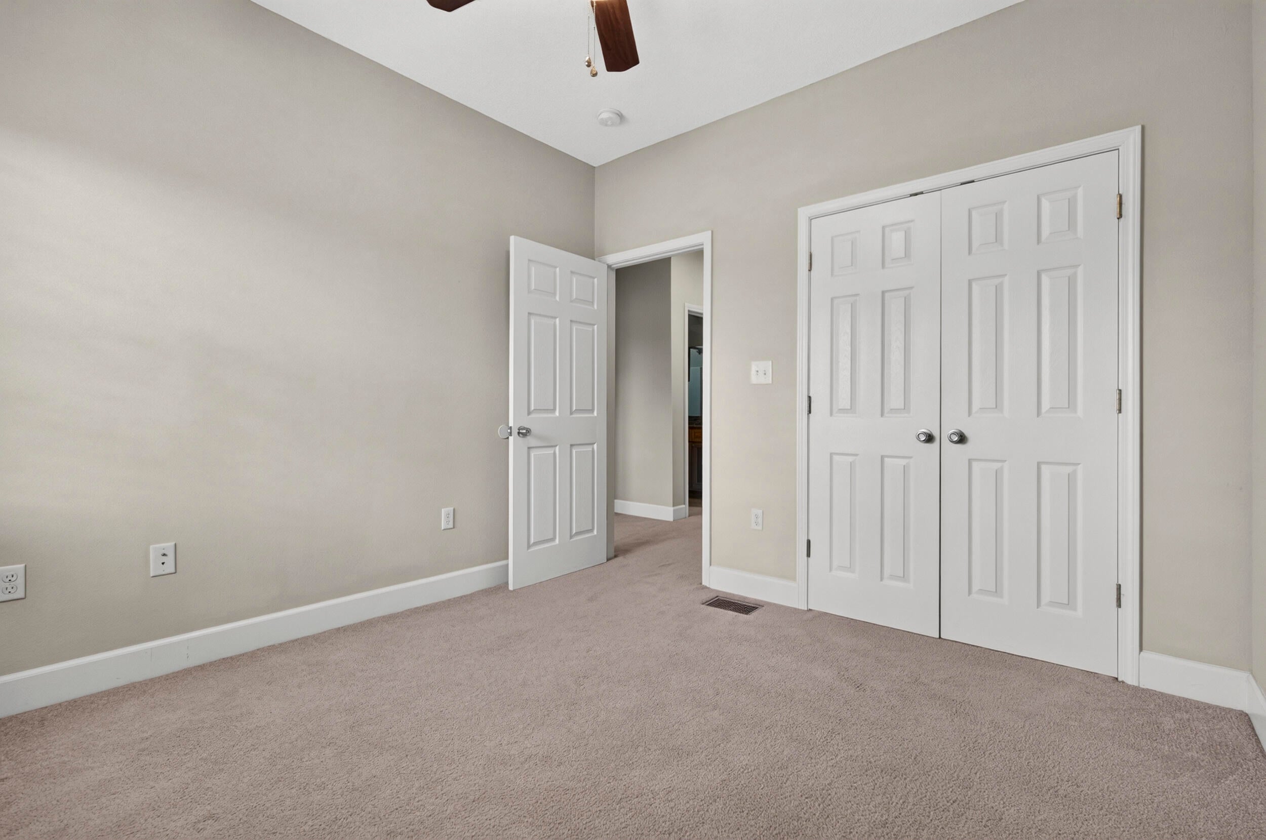 ARBOR LAKE - Residential
