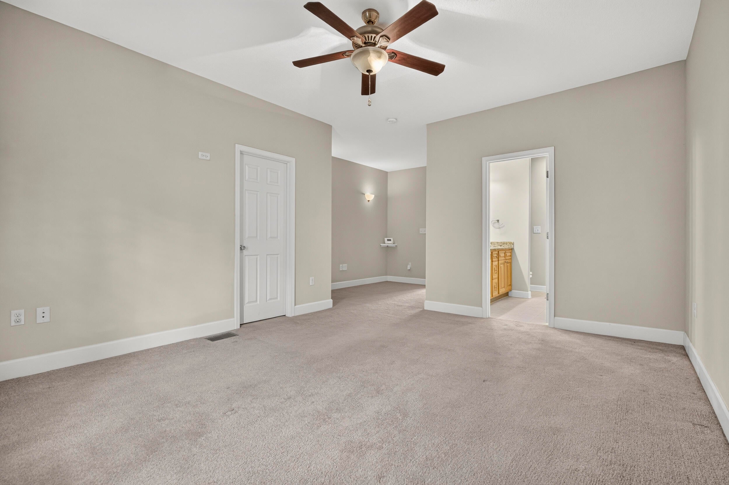 ARBOR LAKE - Residential
