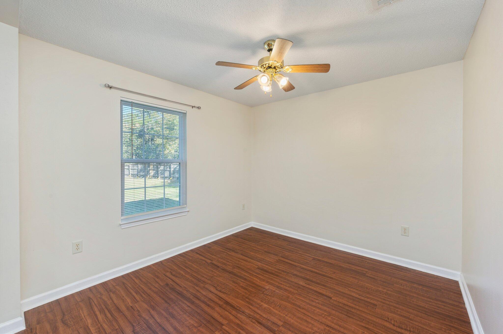 OAKRIDGE - Residential Lease