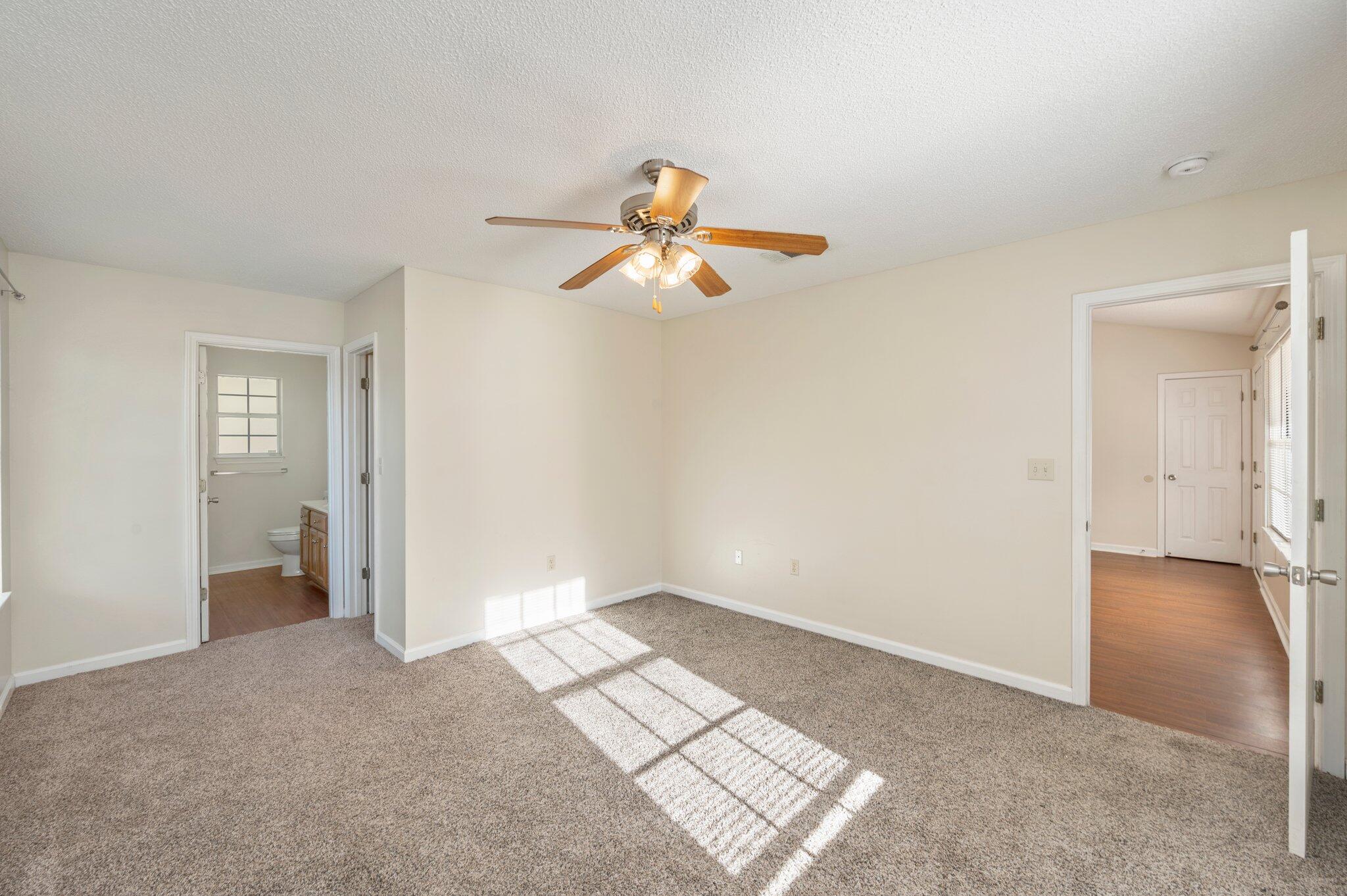 OAKRIDGE - Residential Lease