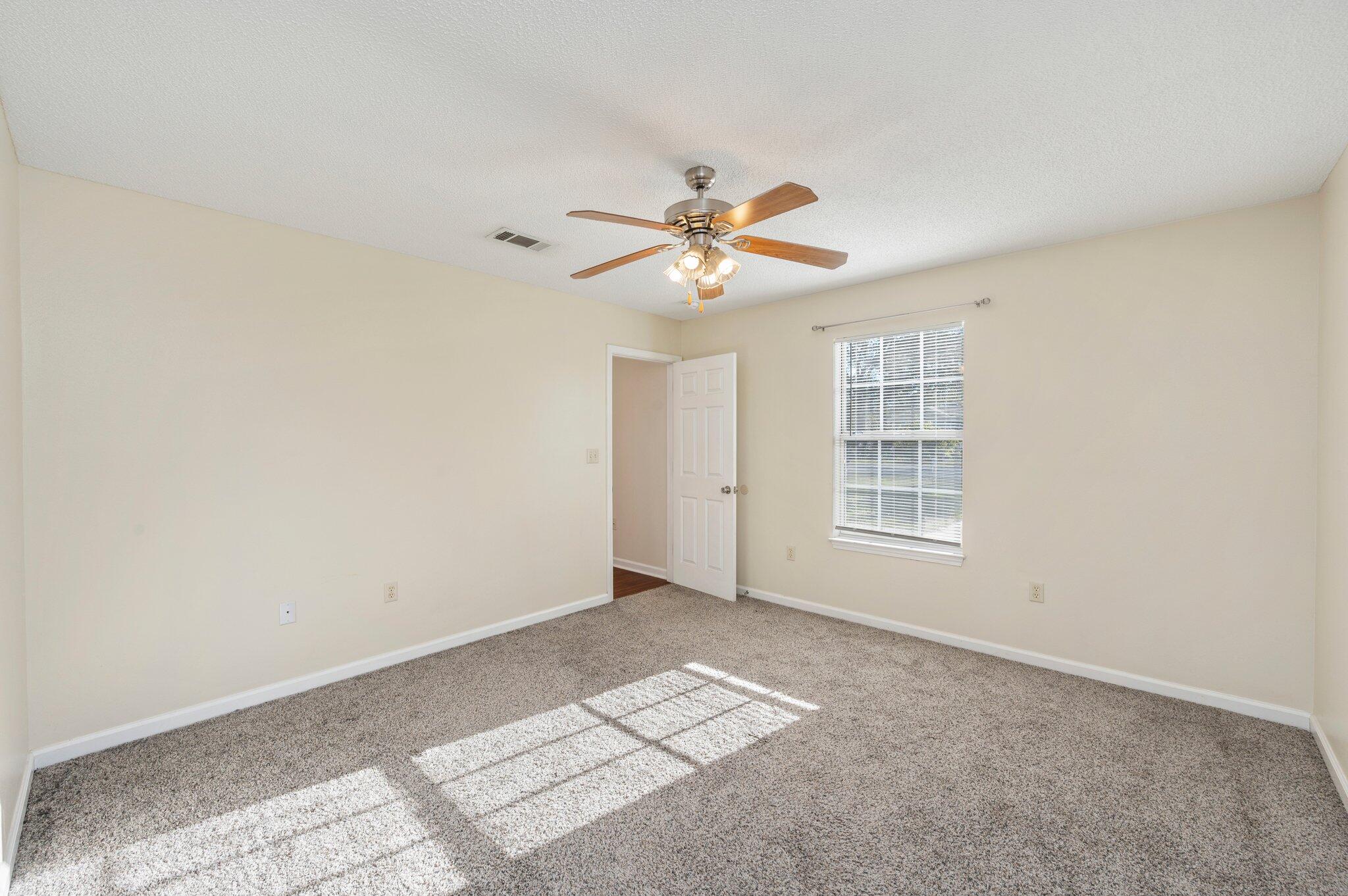 OAKRIDGE - Residential Lease
