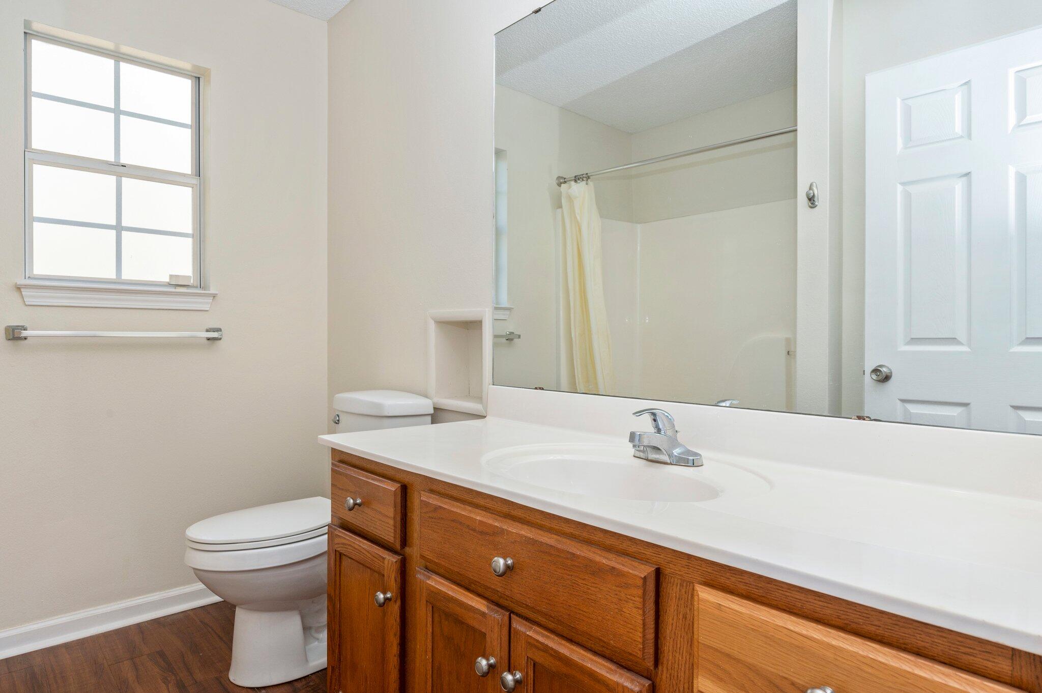 OAKRIDGE - Residential Lease
