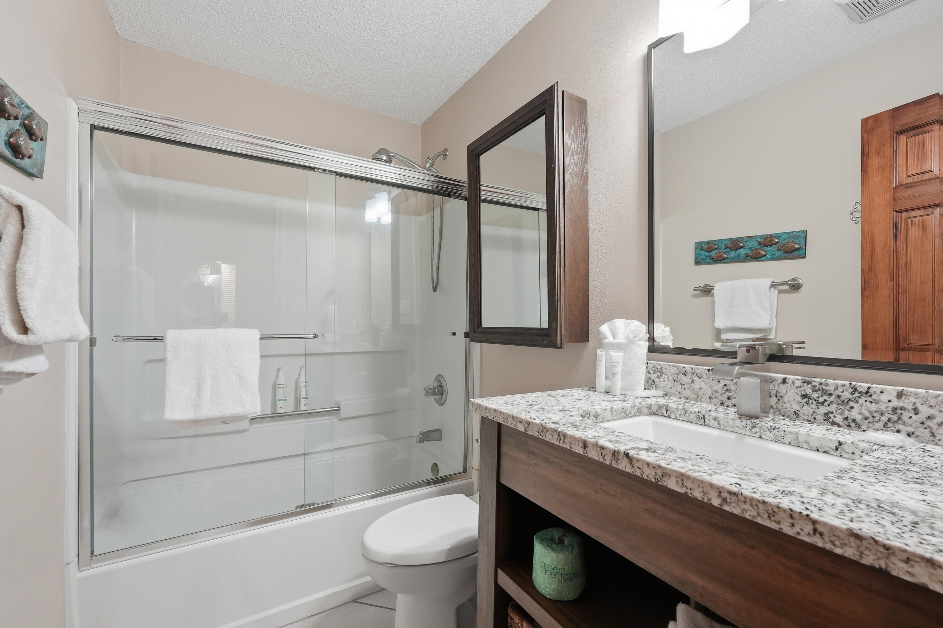 EMERALD TOWERS WEST CONDO - Residential