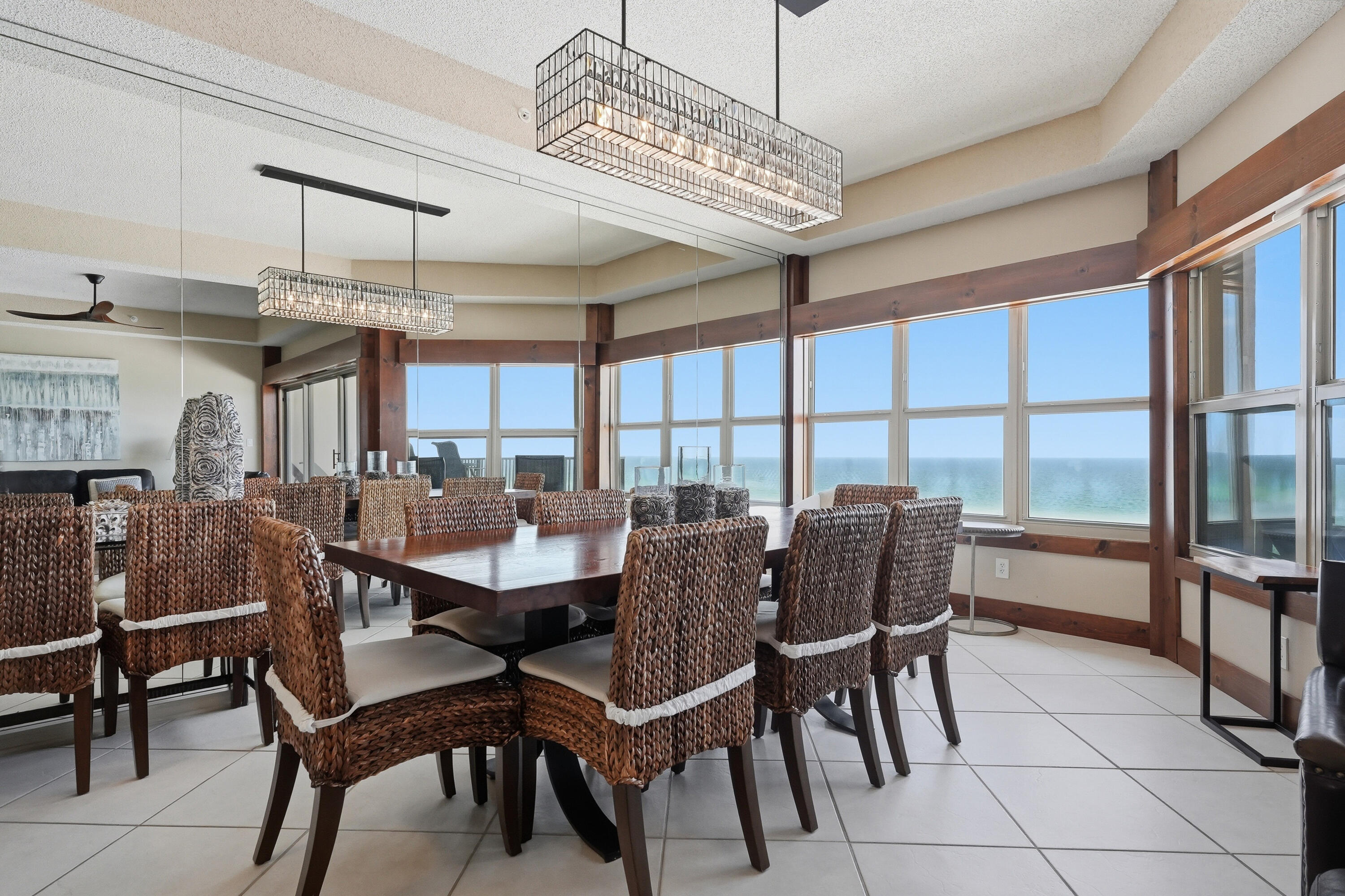 EMERALD TOWERS WEST CONDO - Residential