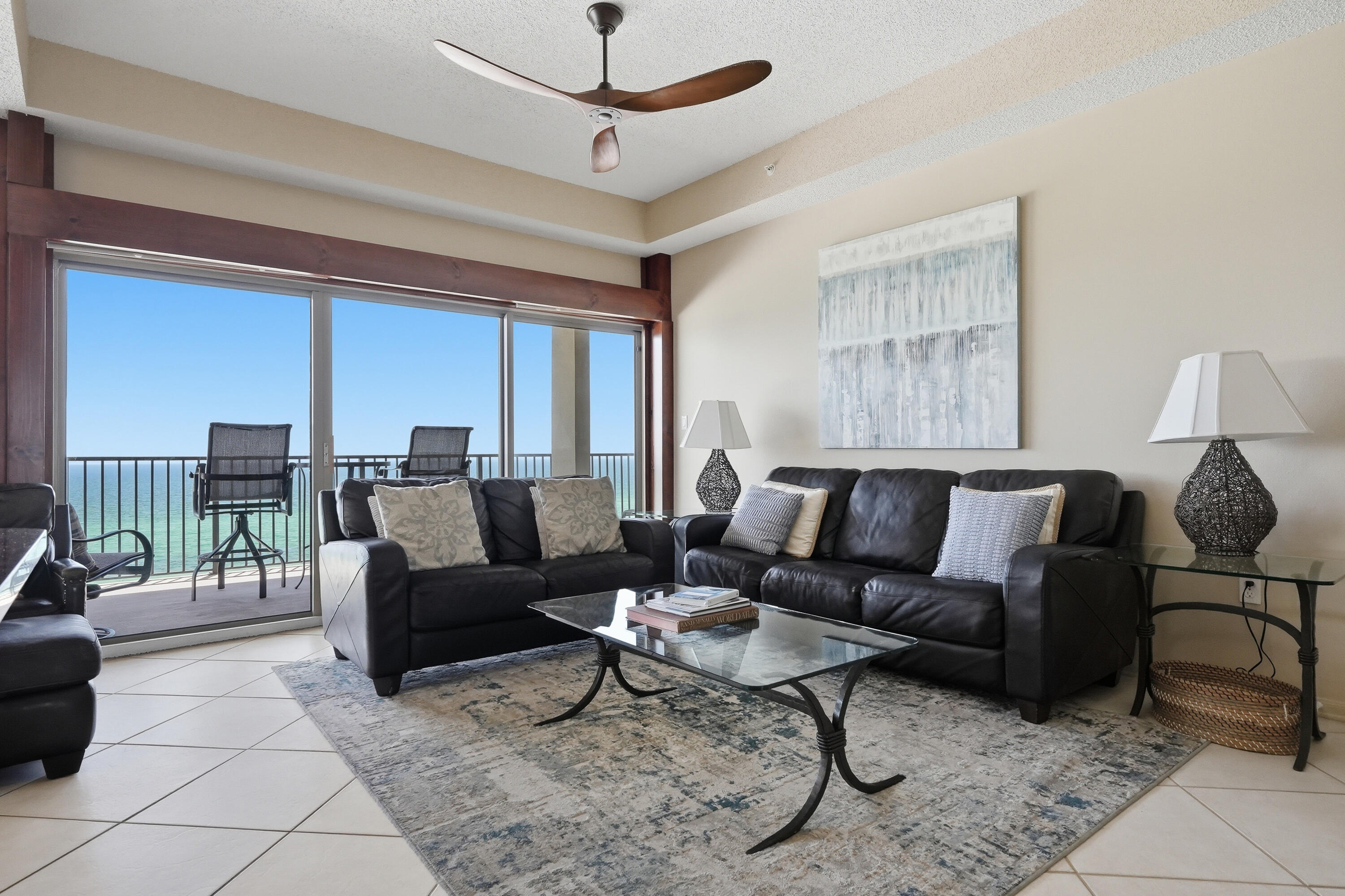 EMERALD TOWERS WEST CONDO - Residential