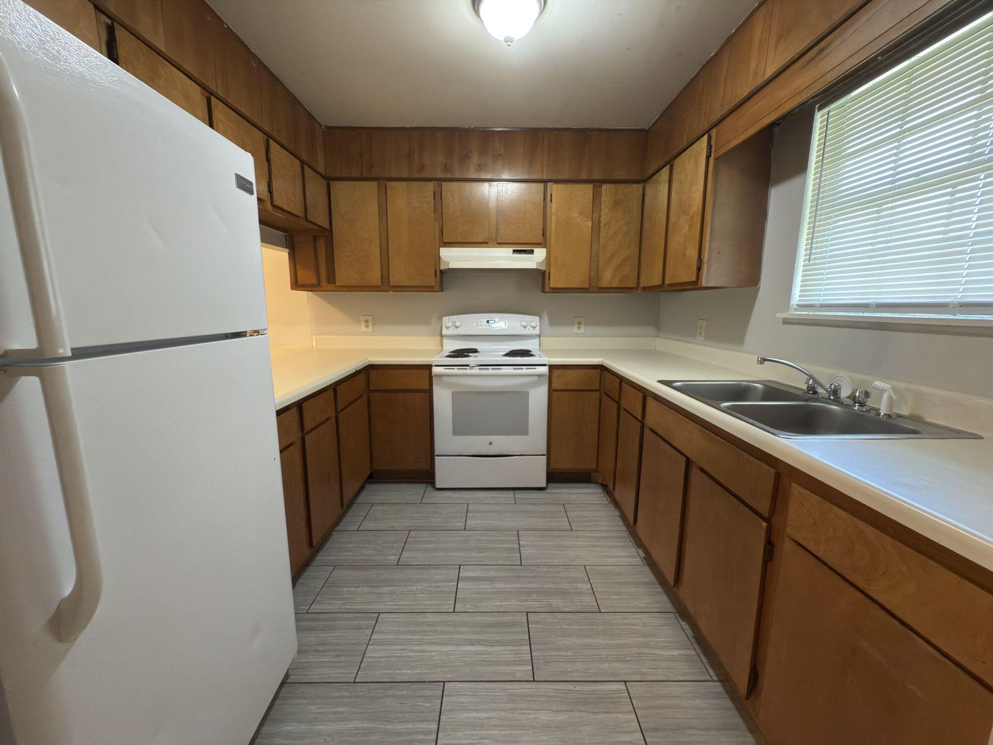 DEER RUN - Residential Lease
