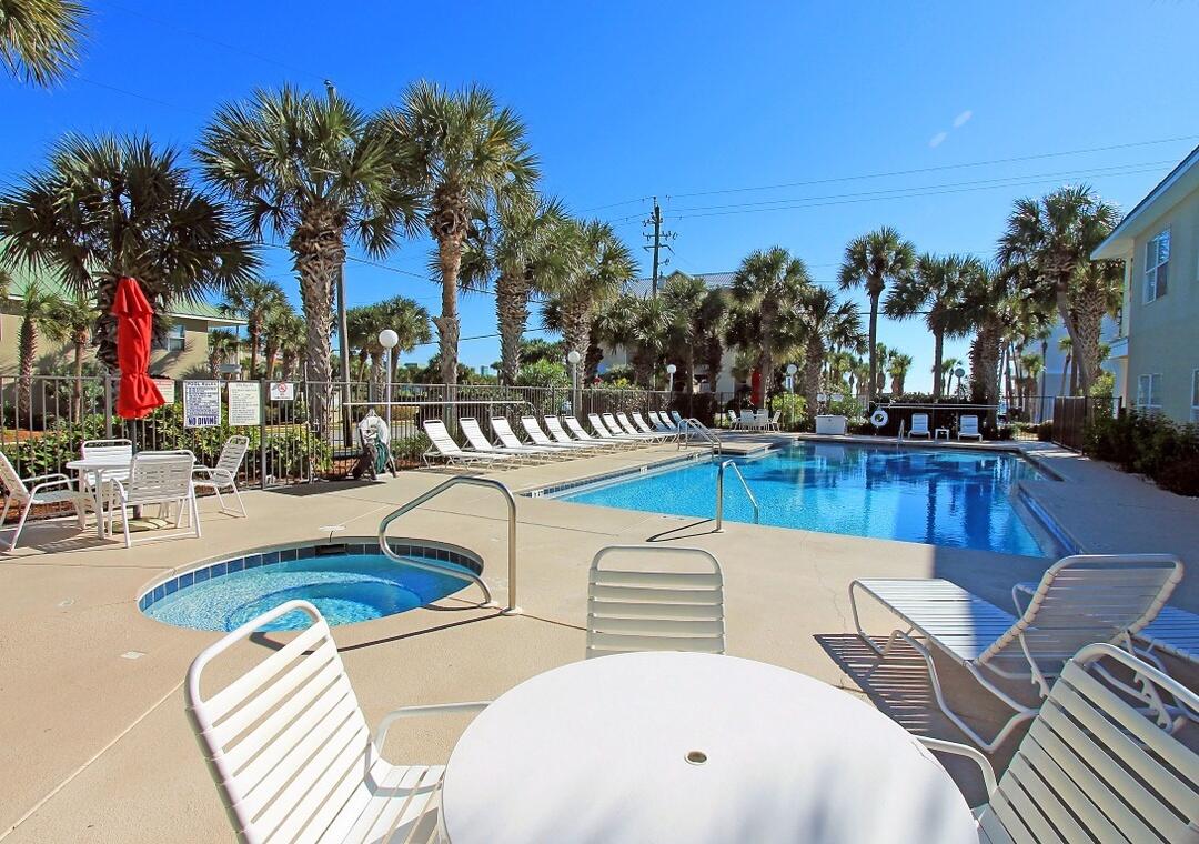 CARIBBEAN DUNES PH 2 - Residential