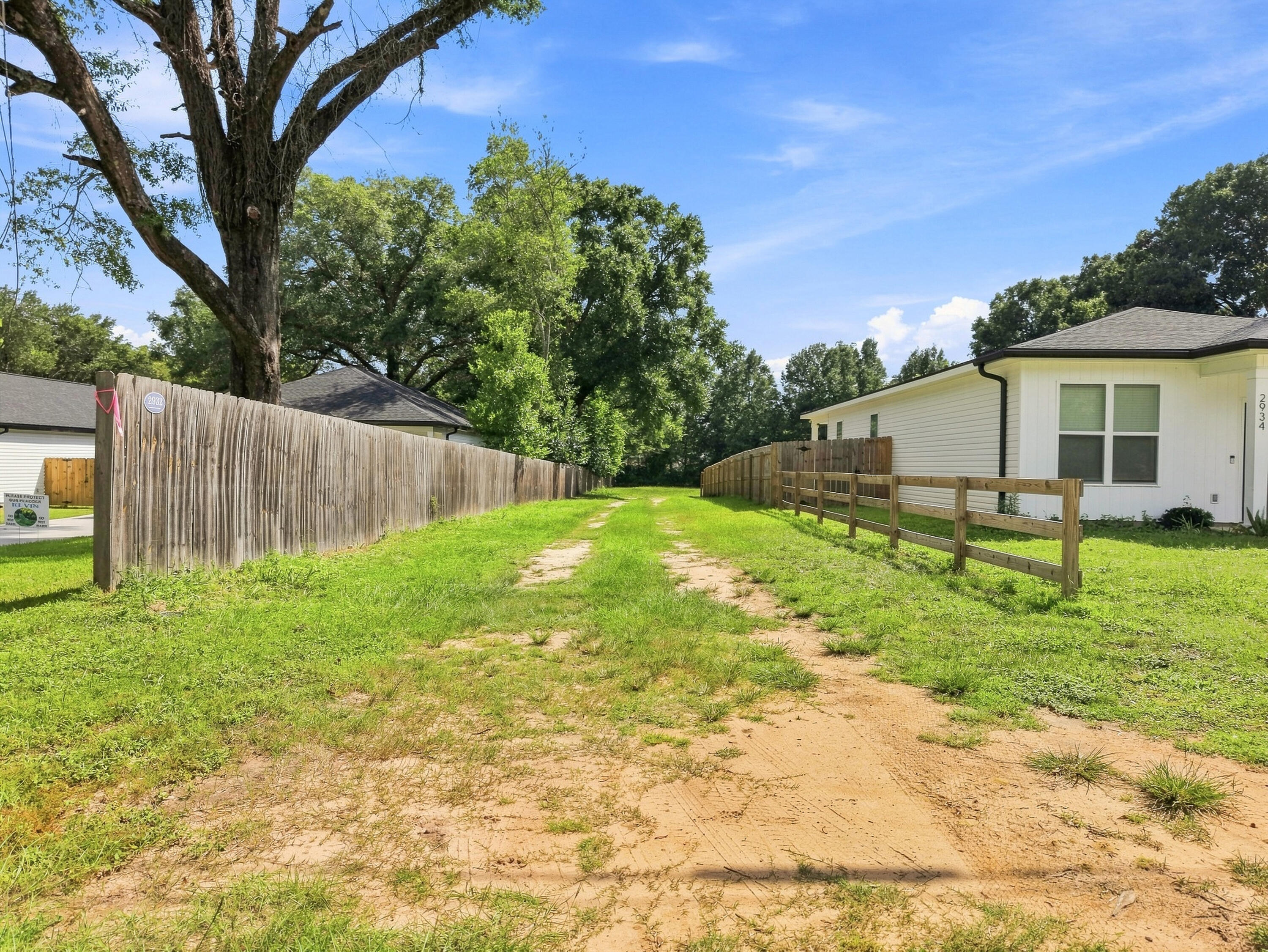 OAKDALE MINI FARMS RESUB BLK 18 - Land