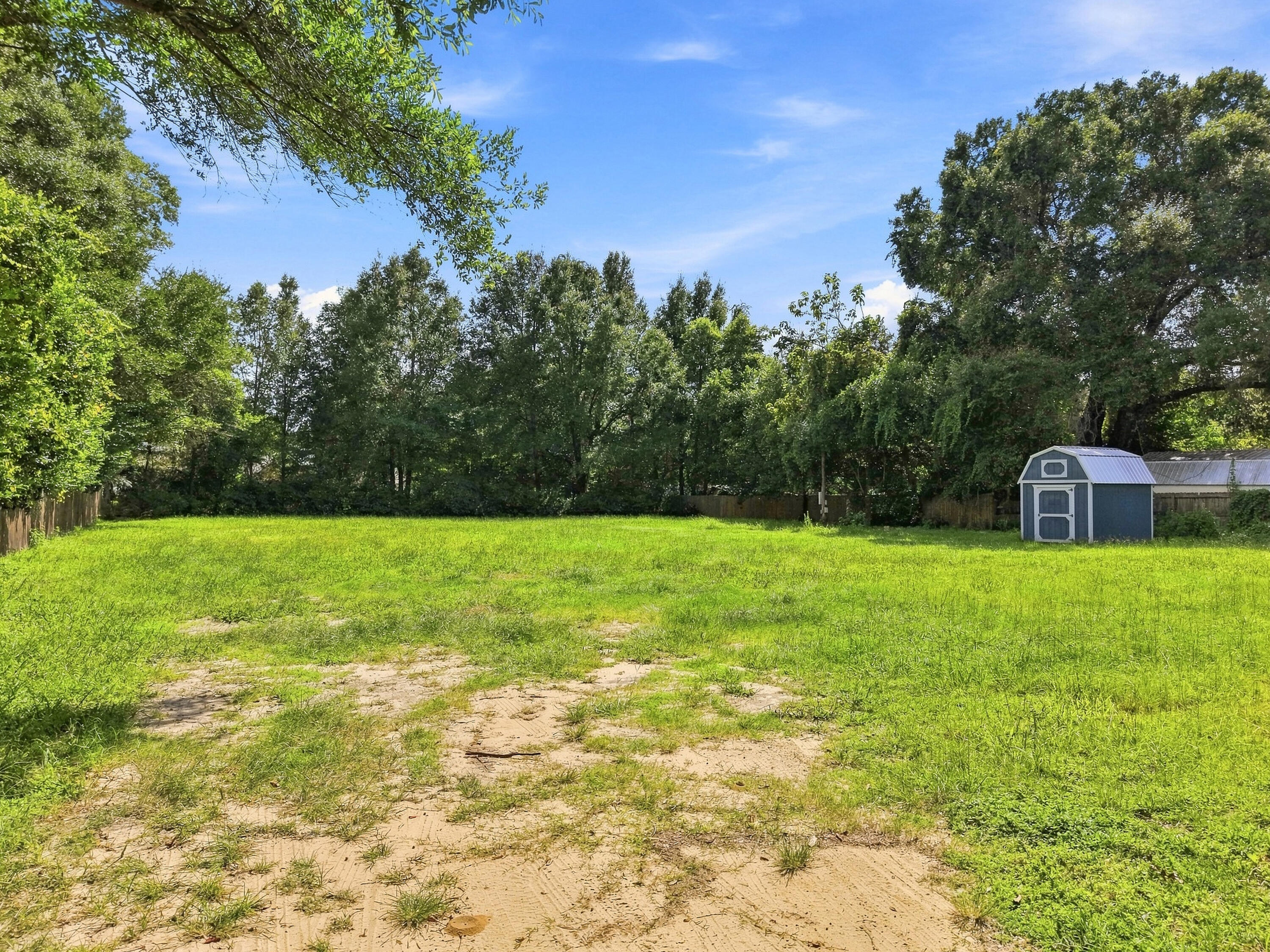 OAKDALE MINI FARMS RESUB BLK 18 - Land