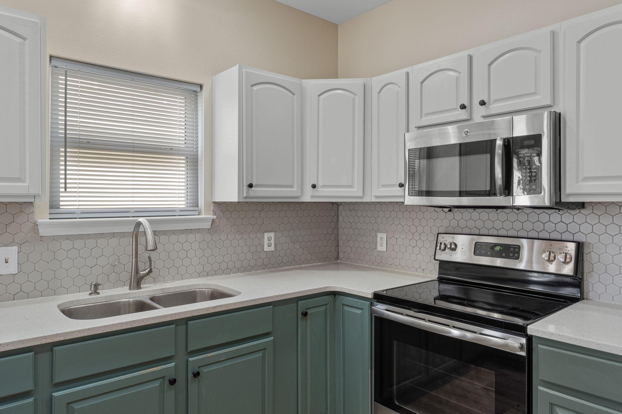 ENCHANTED ESTATES - Residential