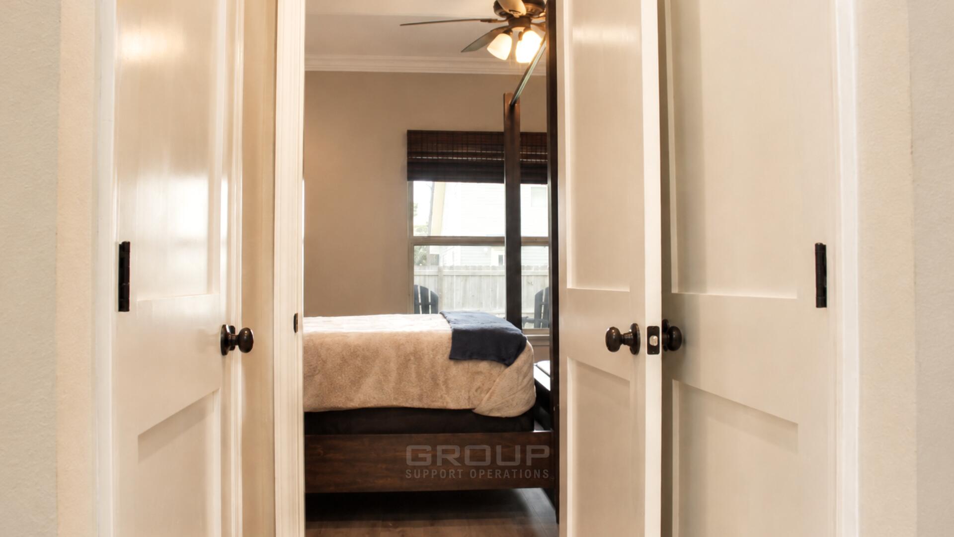 CRESCENT SHORES - Residential