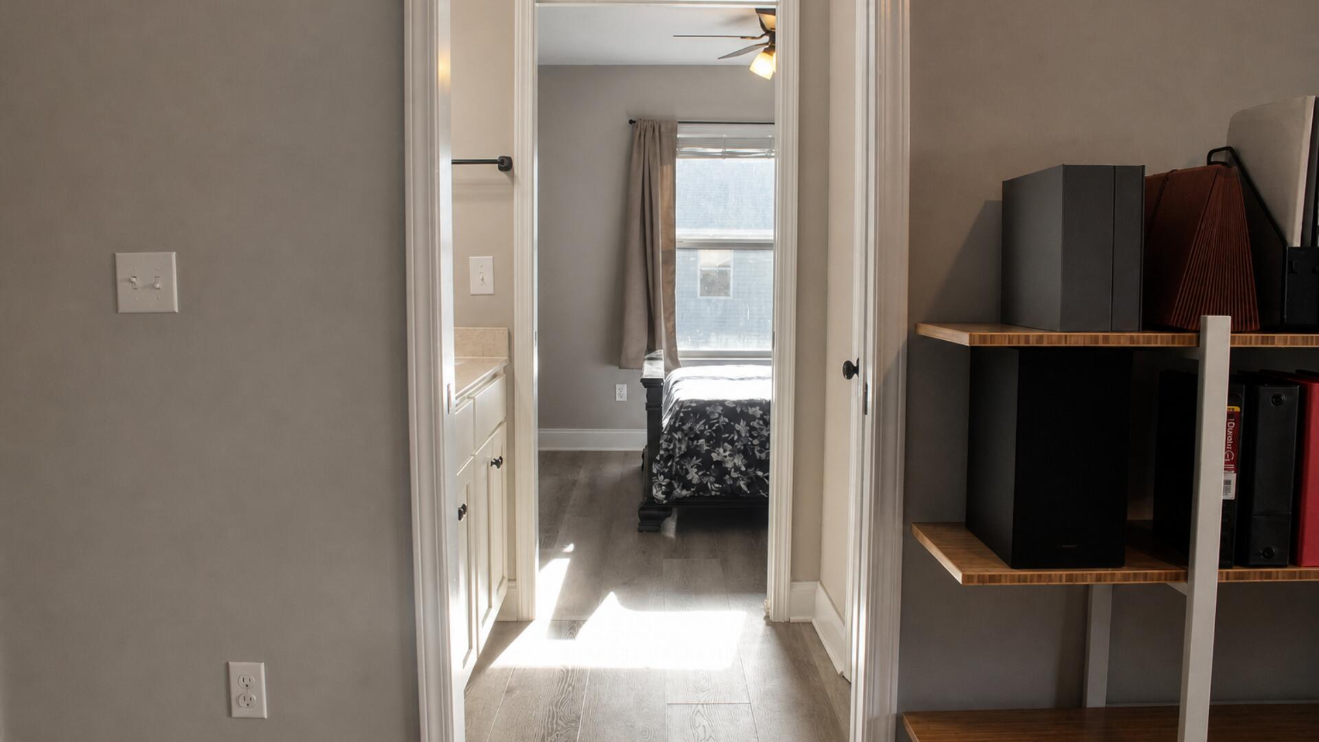 CRESCENT SHORES - Residential