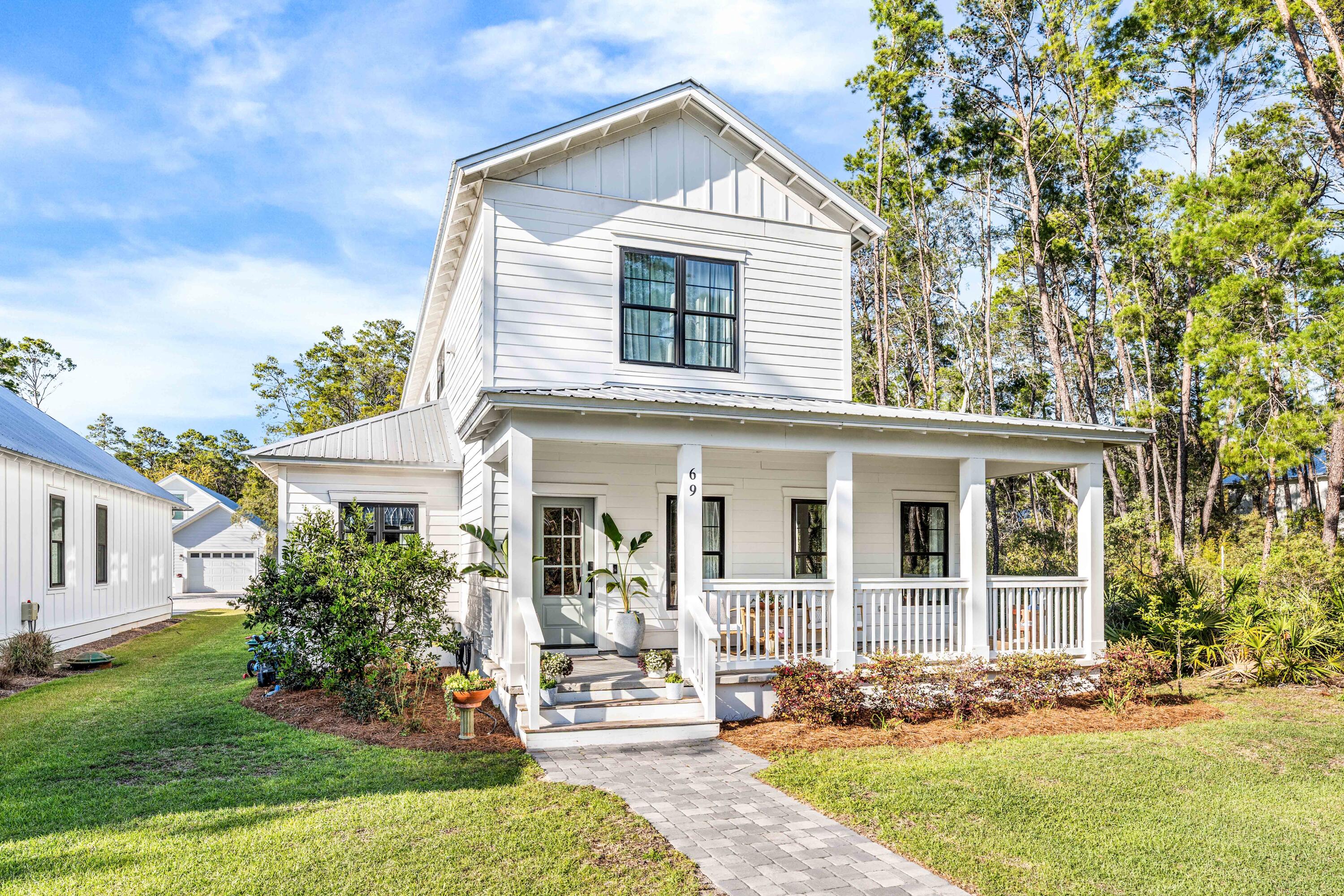 GRAYTON BAYOU - Residential