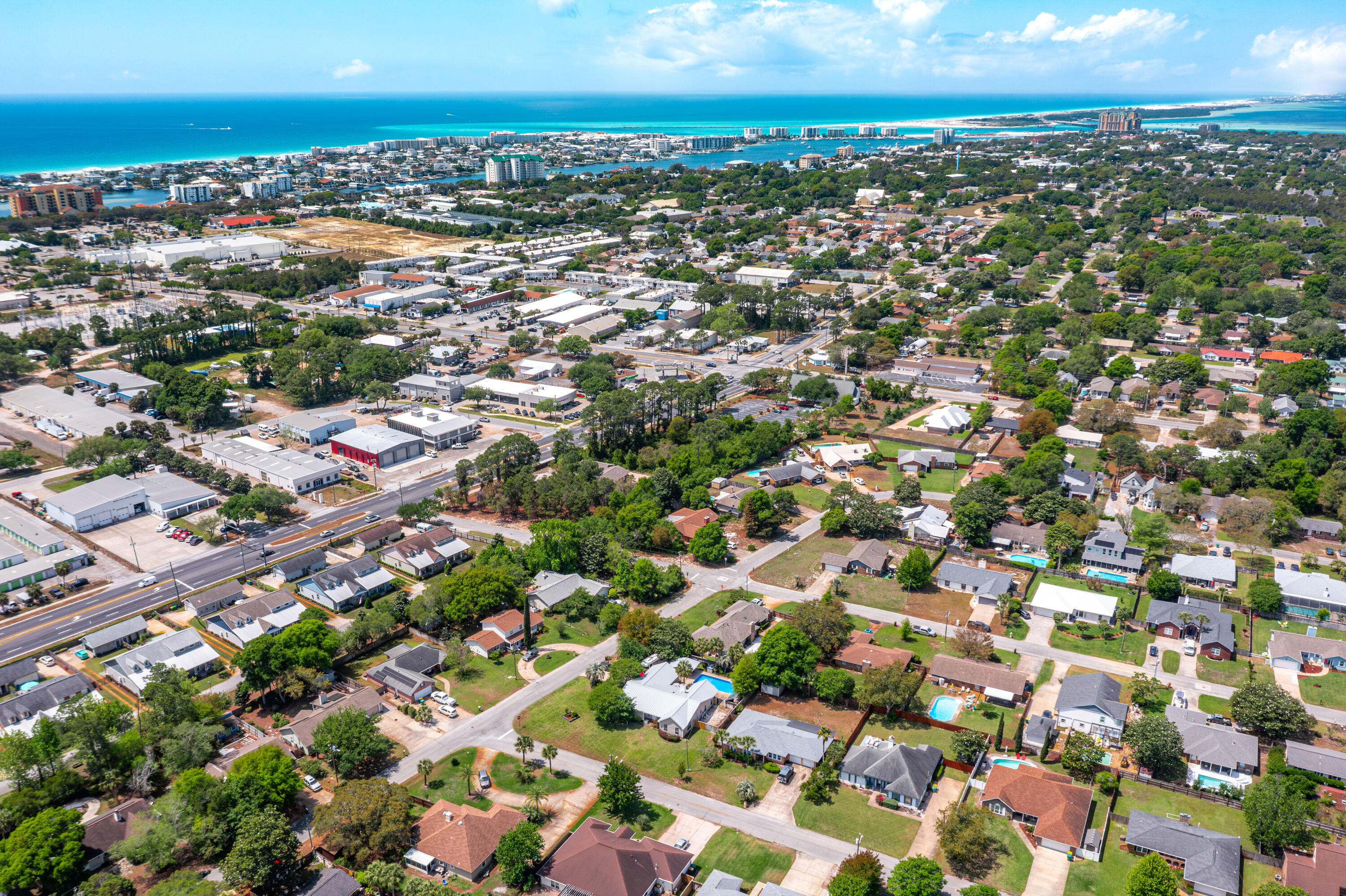 KELL-AIRE GARDENS - Residential Lease