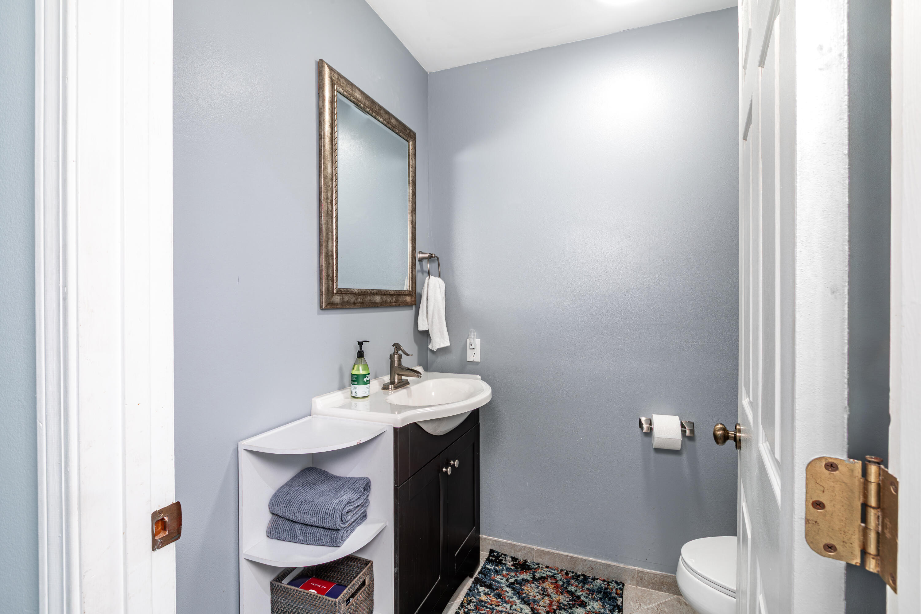 KELL-AIRE GARDENS - Residential Lease