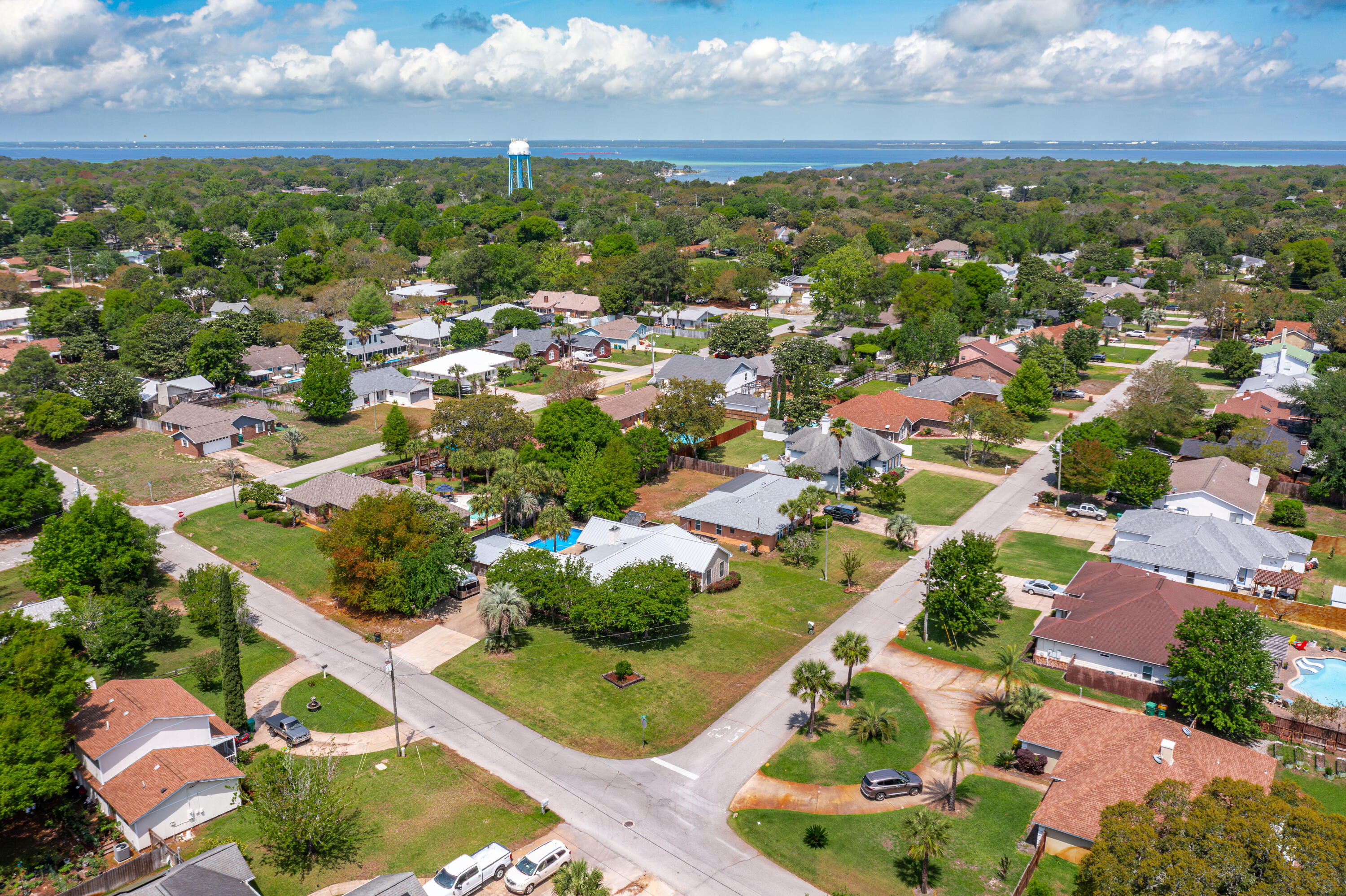 KELL-AIRE GARDENS - Residential Lease