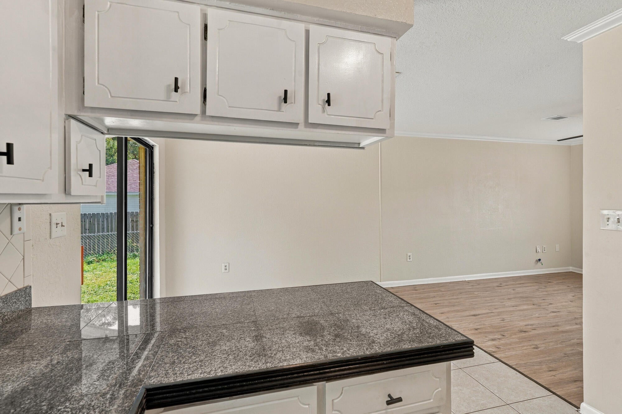 AUBURN HEIGHTS - Residential