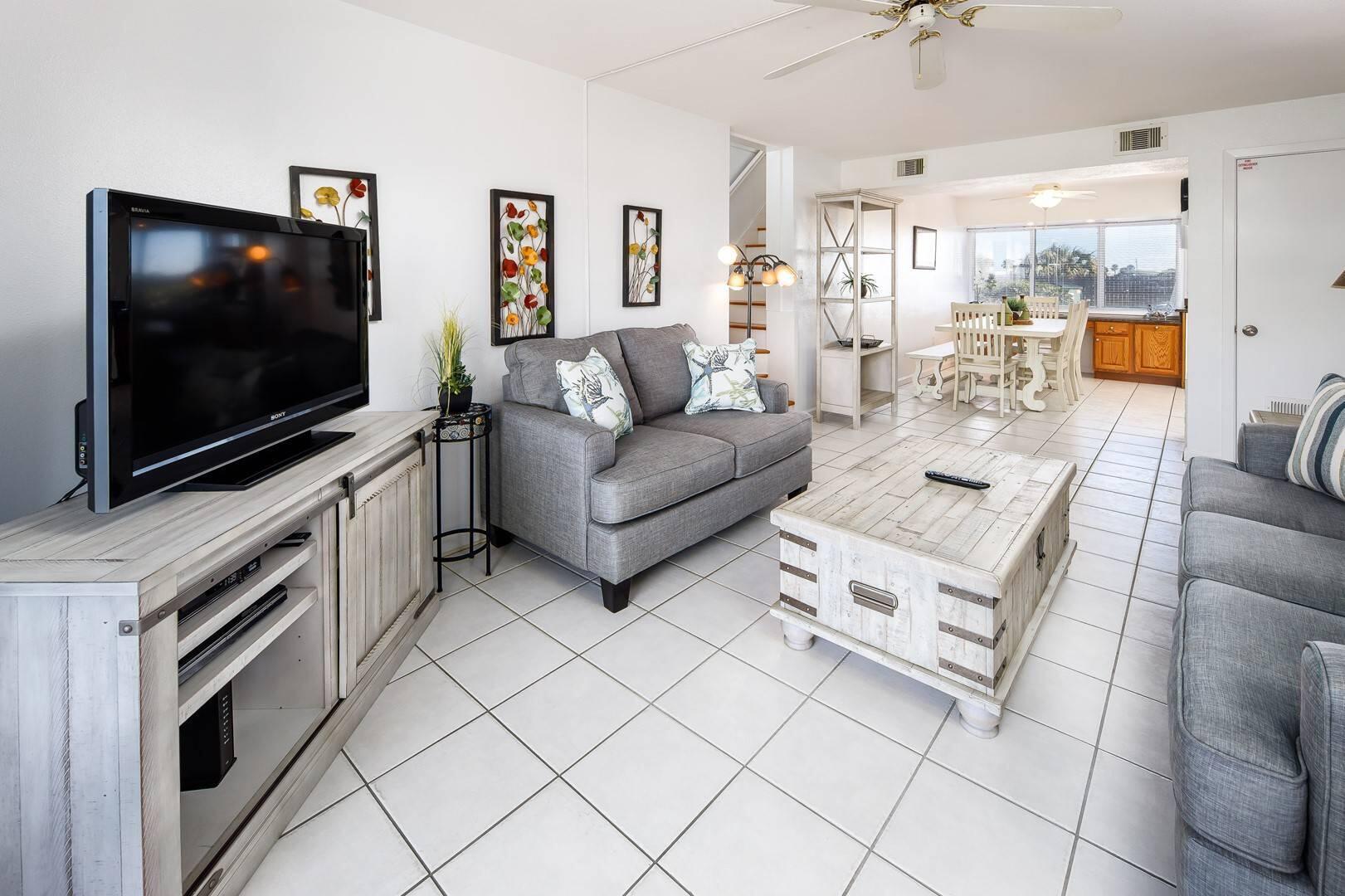 SEASPRAY CONDO - Residential