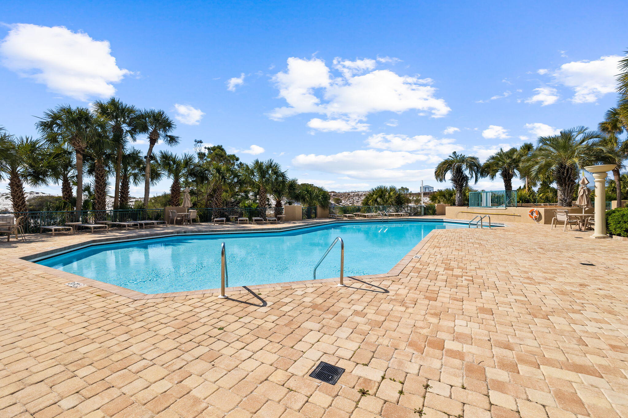 SOUTHWINDS II AT SANDESTIN - Residential