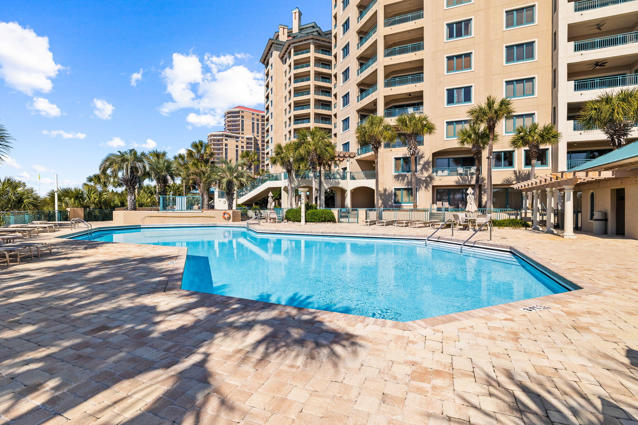 SOUTHWINDS II AT SANDESTIN - Residential