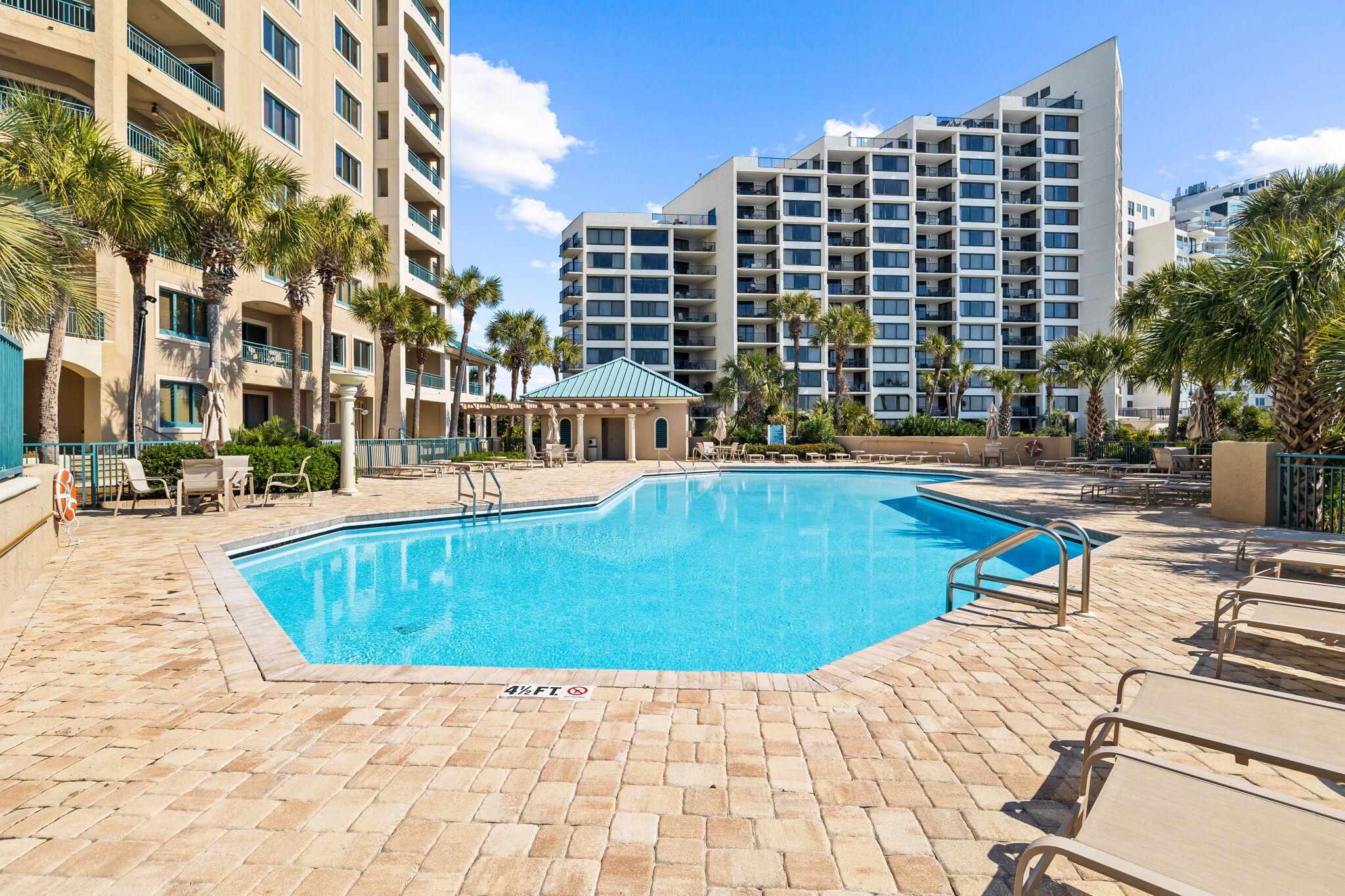 SOUTHWINDS II AT SANDESTIN - Residential