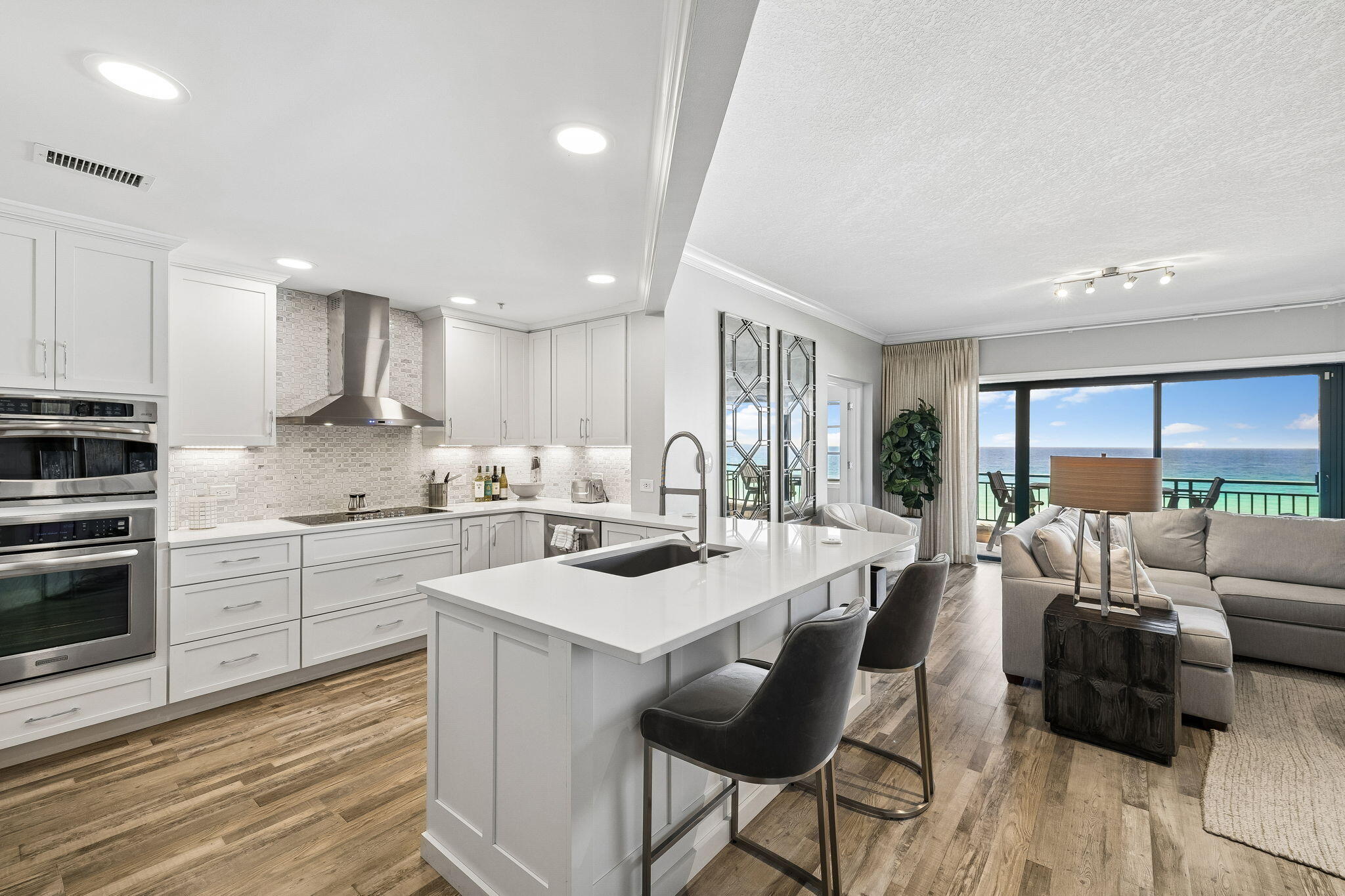 SOUTHWINDS II AT SANDESTIN - Residential