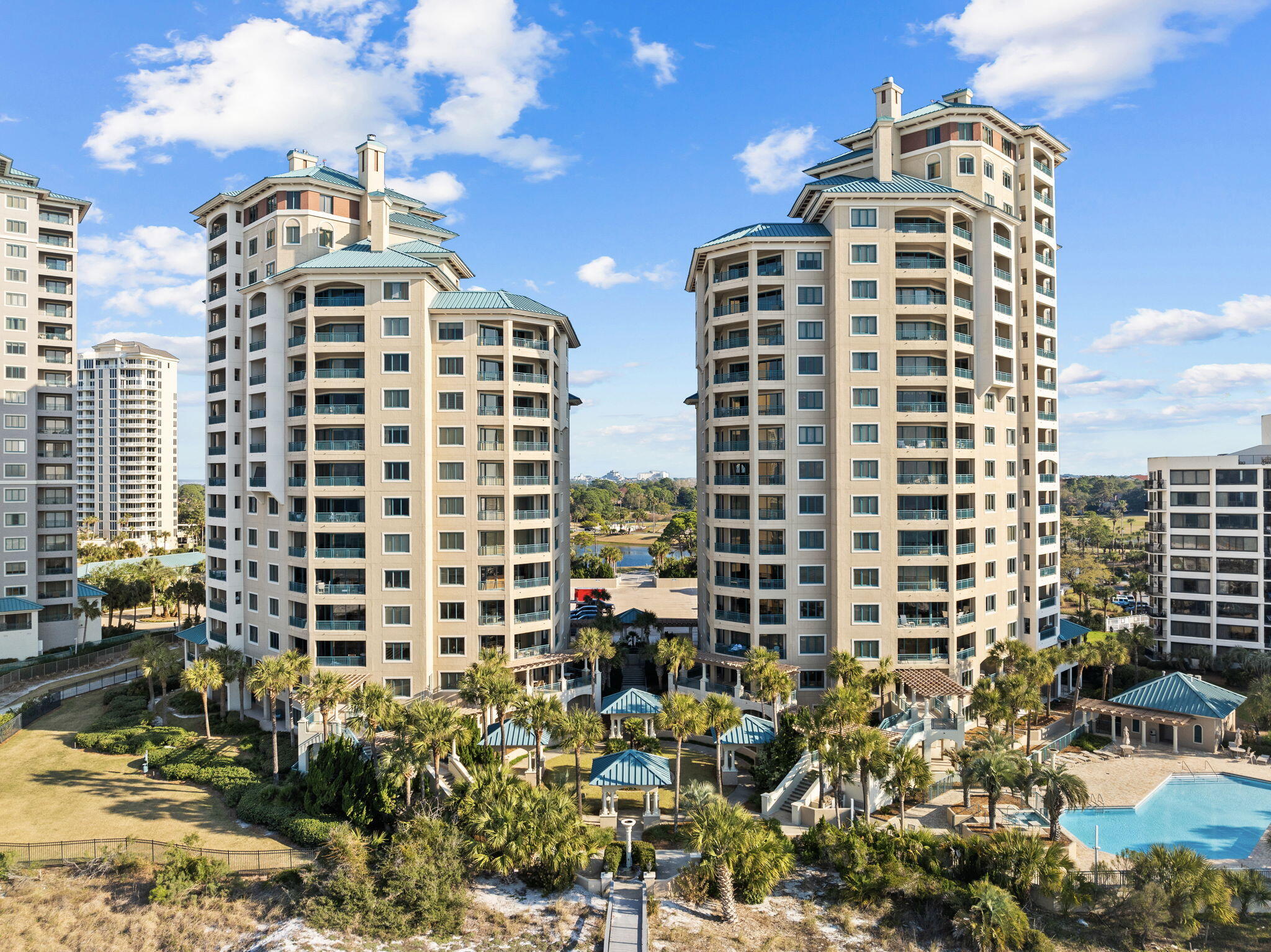 SOUTHWINDS II AT SANDESTIN - Residential