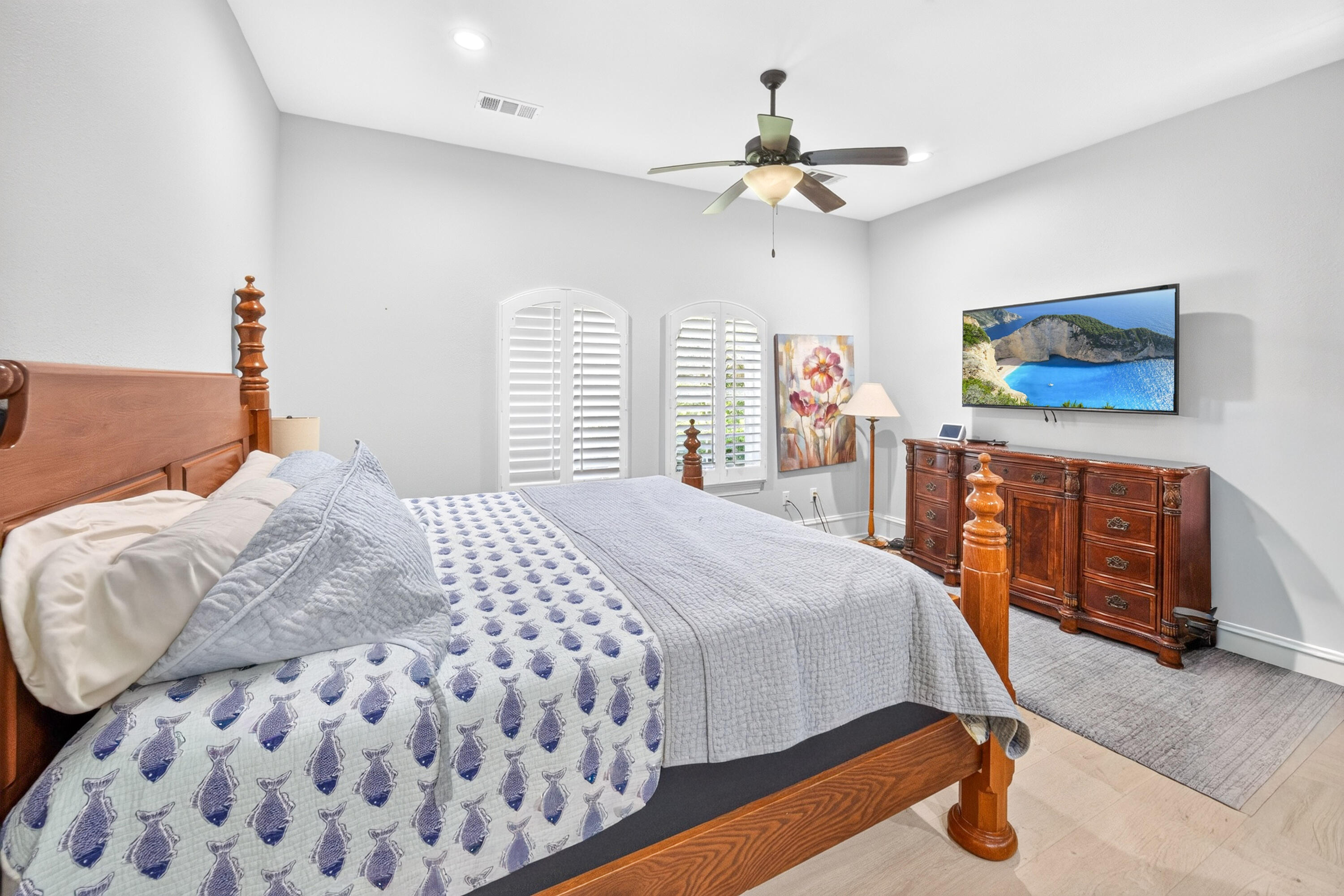BURNT PINE - Residential