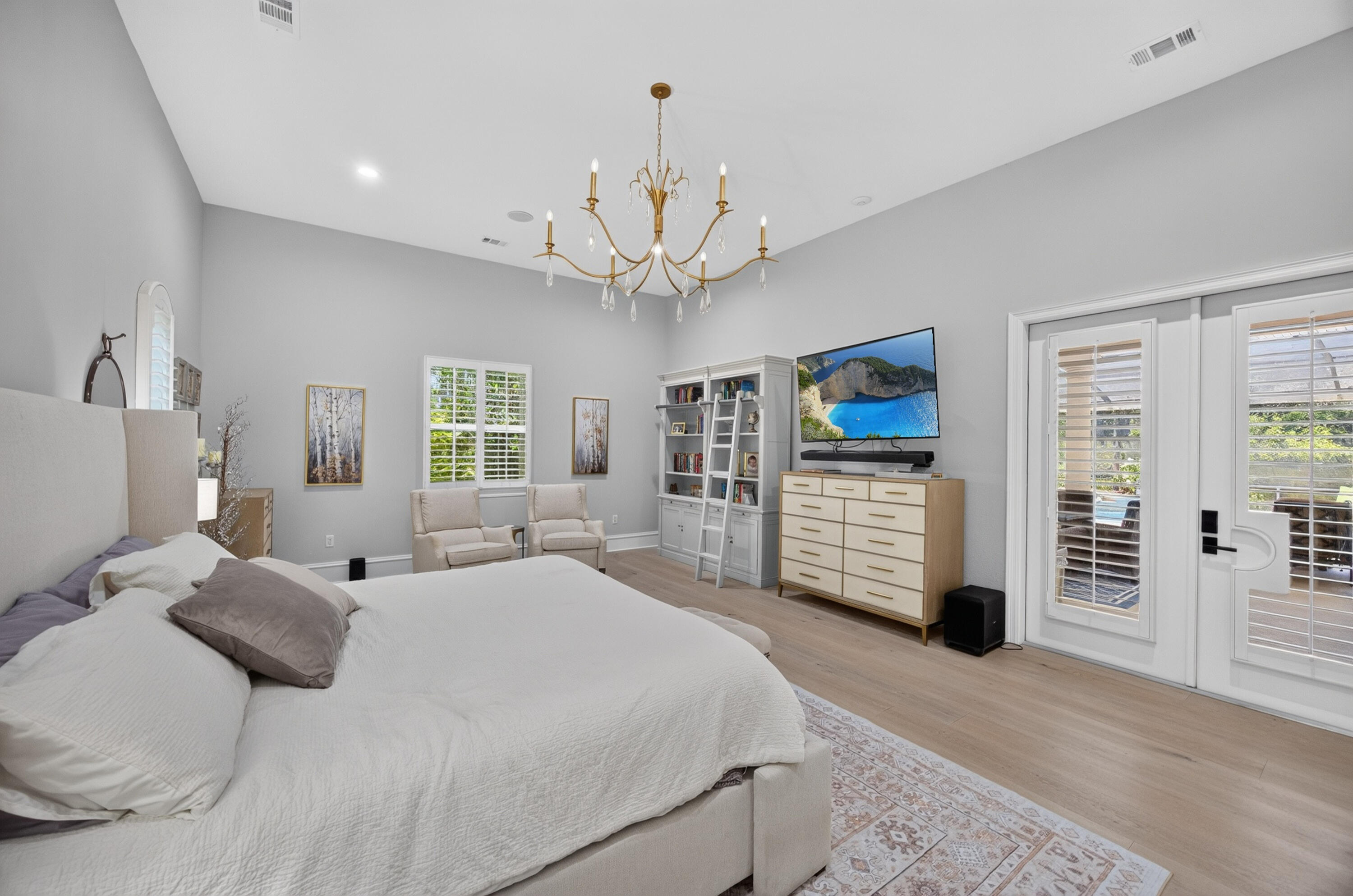 BURNT PINE - Residential